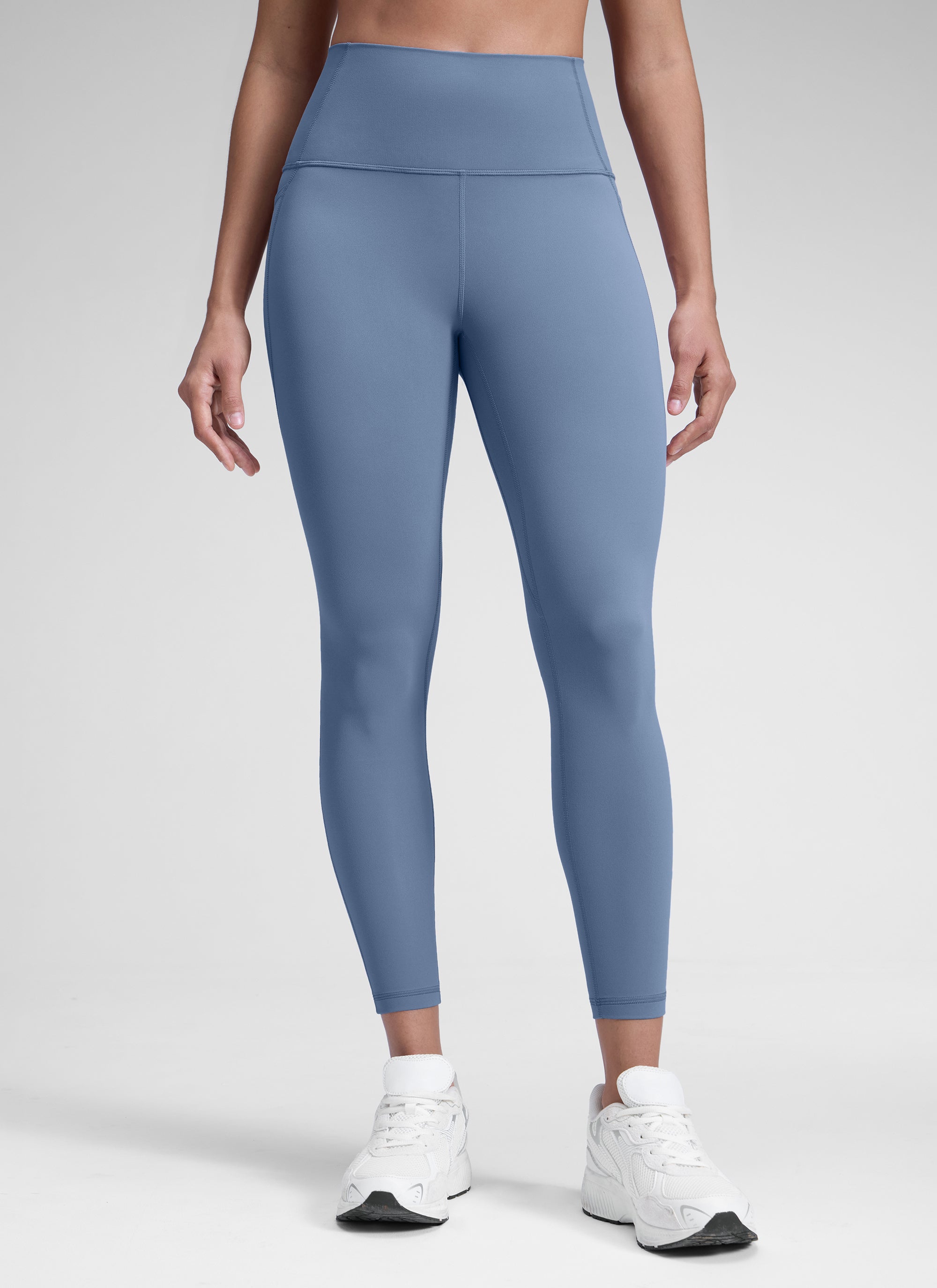 CRZ YOGA Damen Butterluxe High Waist Sport Leggings mit Taschen - 71cm Gewaschener Denim