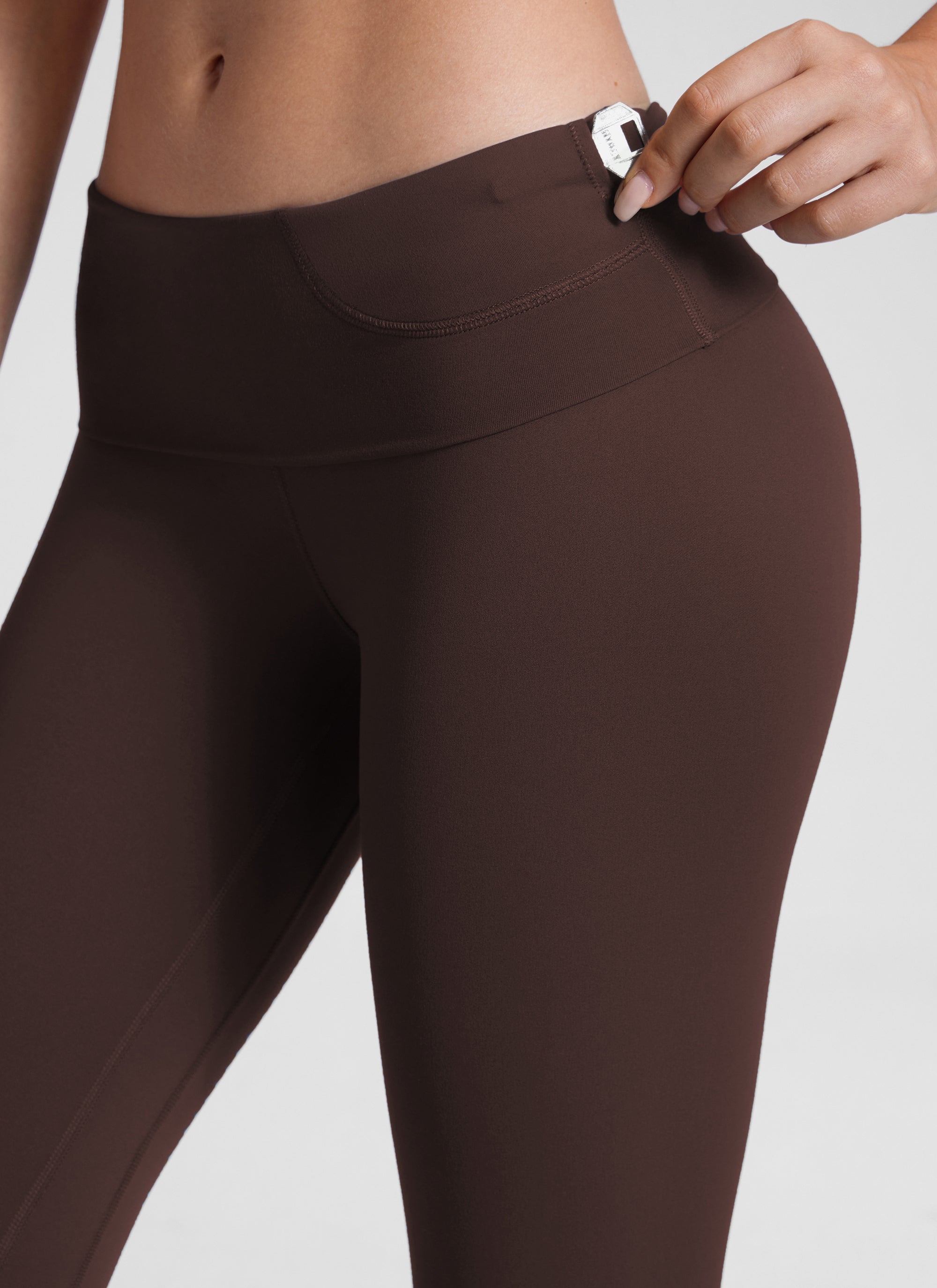 CRZ YOGA Damen Butterluxe Yoga Leggings Super High Waist - 64cm Heißes Fudge-Brown