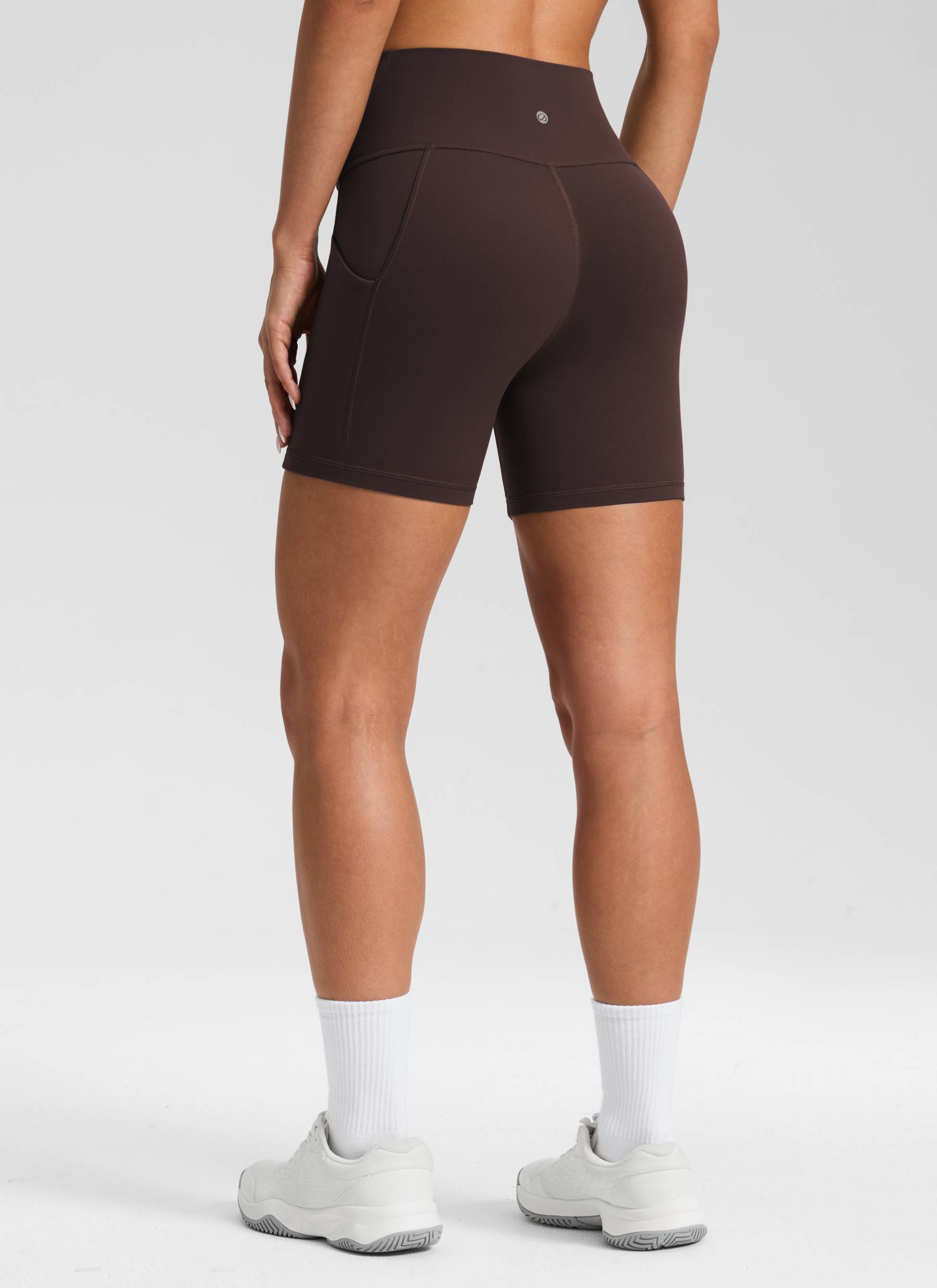 CRZ YOGA Damen Butterluxe Sport Radlerhose Shorts mit Tasche -13cm Heißes Fudge-Brown