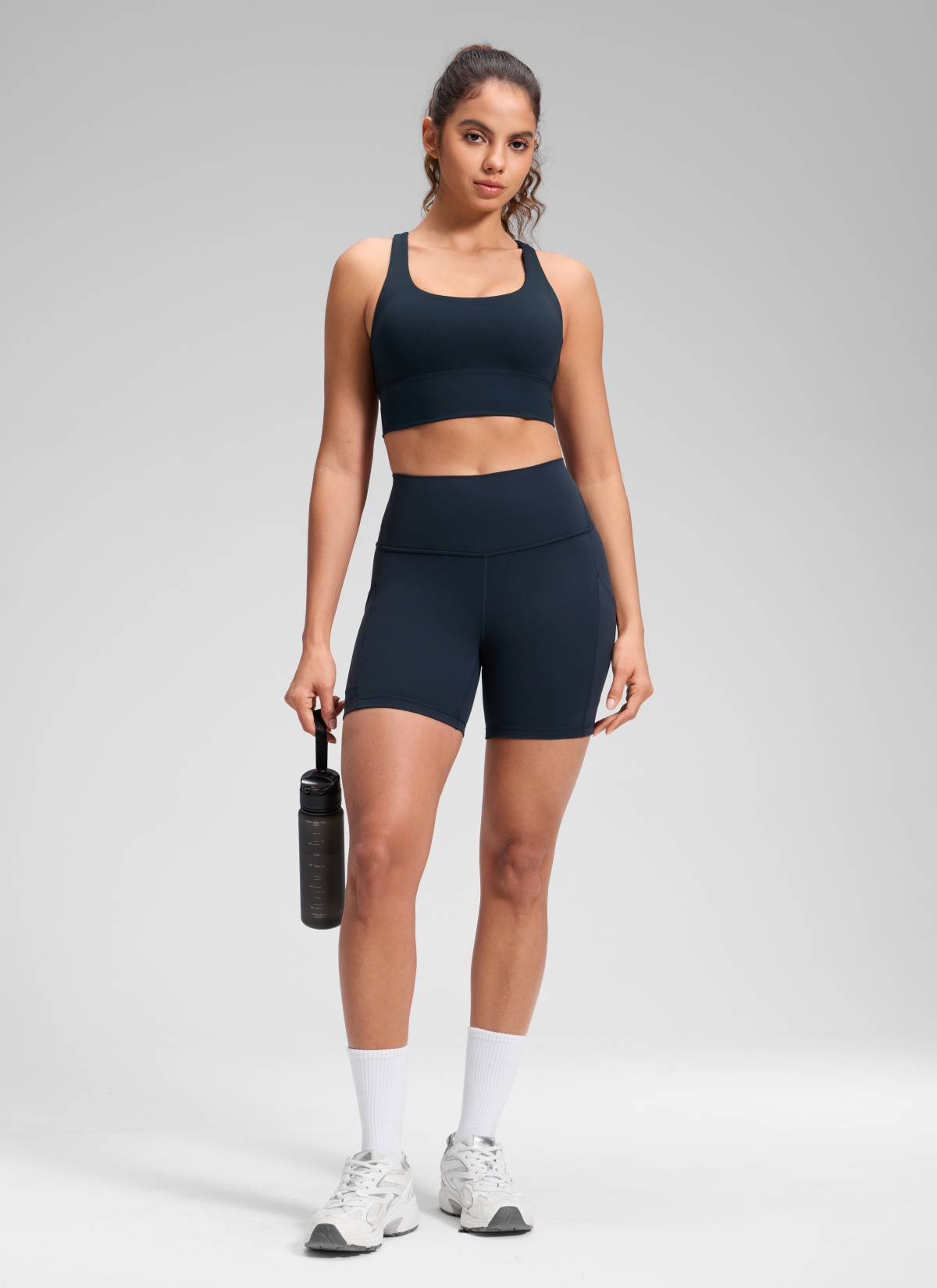 CRZ YOGA Damen Butterluxe Sport Radlerhose Shorts mit Tasche -13cm Echte Marine