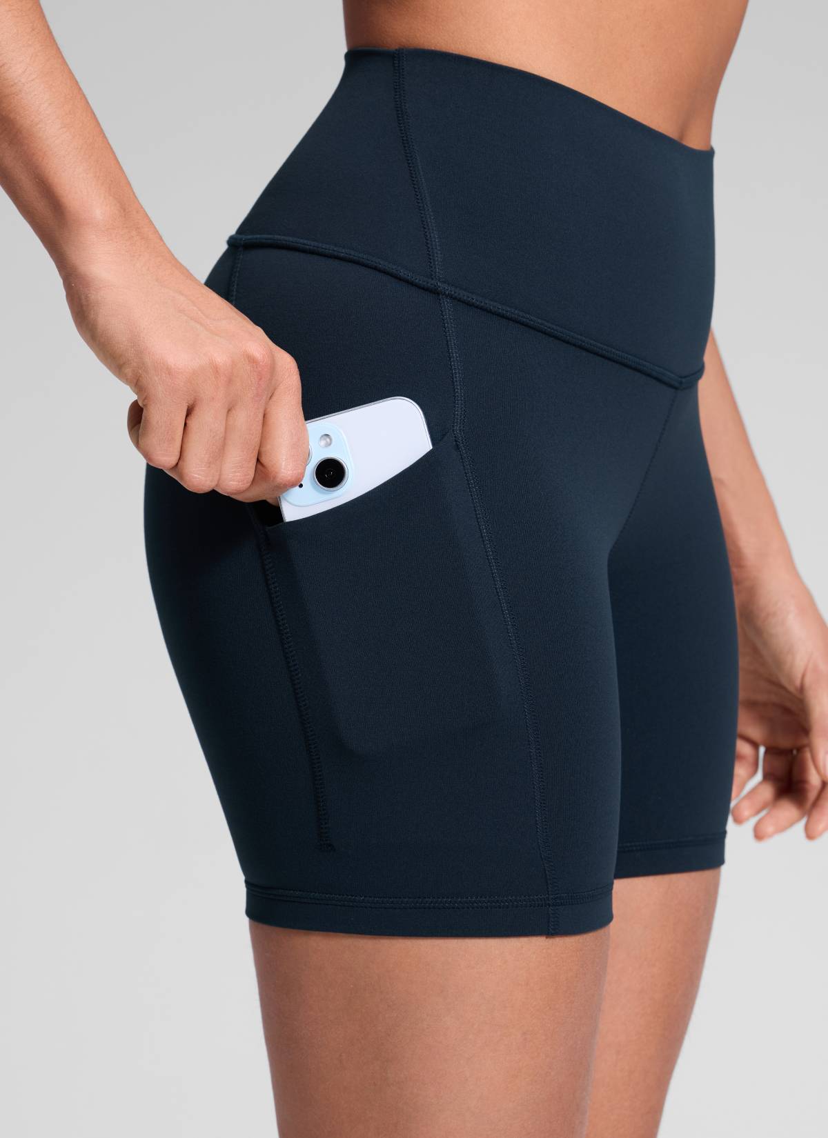 CRZ YOGA Damen Butterluxe Sport Radlerhose Shorts mit Tasche -13cm Echte Marine