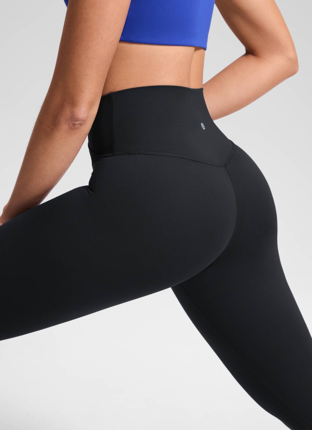 CRZ YOGA Damen Butterluxe V Cross High Waisted Leggings - 64 cm Schwarz