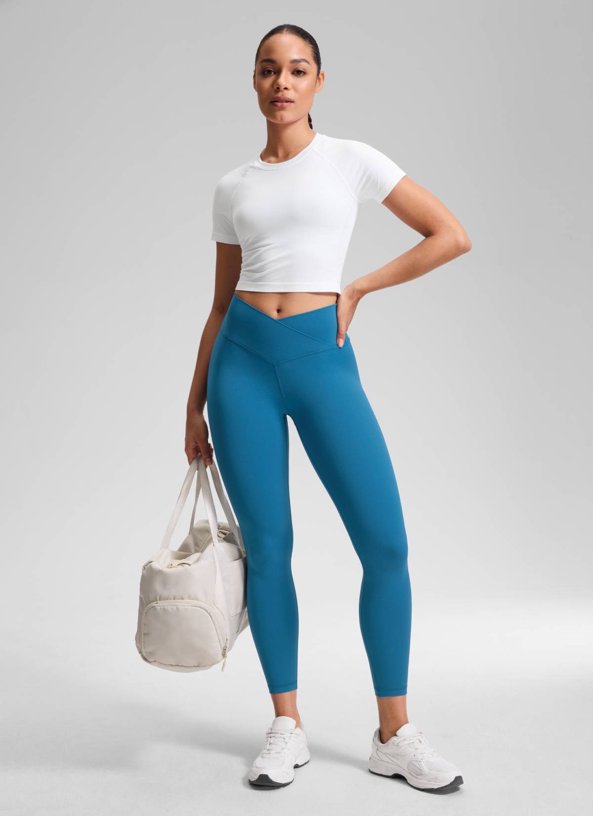CRZ YOGA Damen Butterluxe V Cross High Waisted Leggings - 64 cm Superschallblau