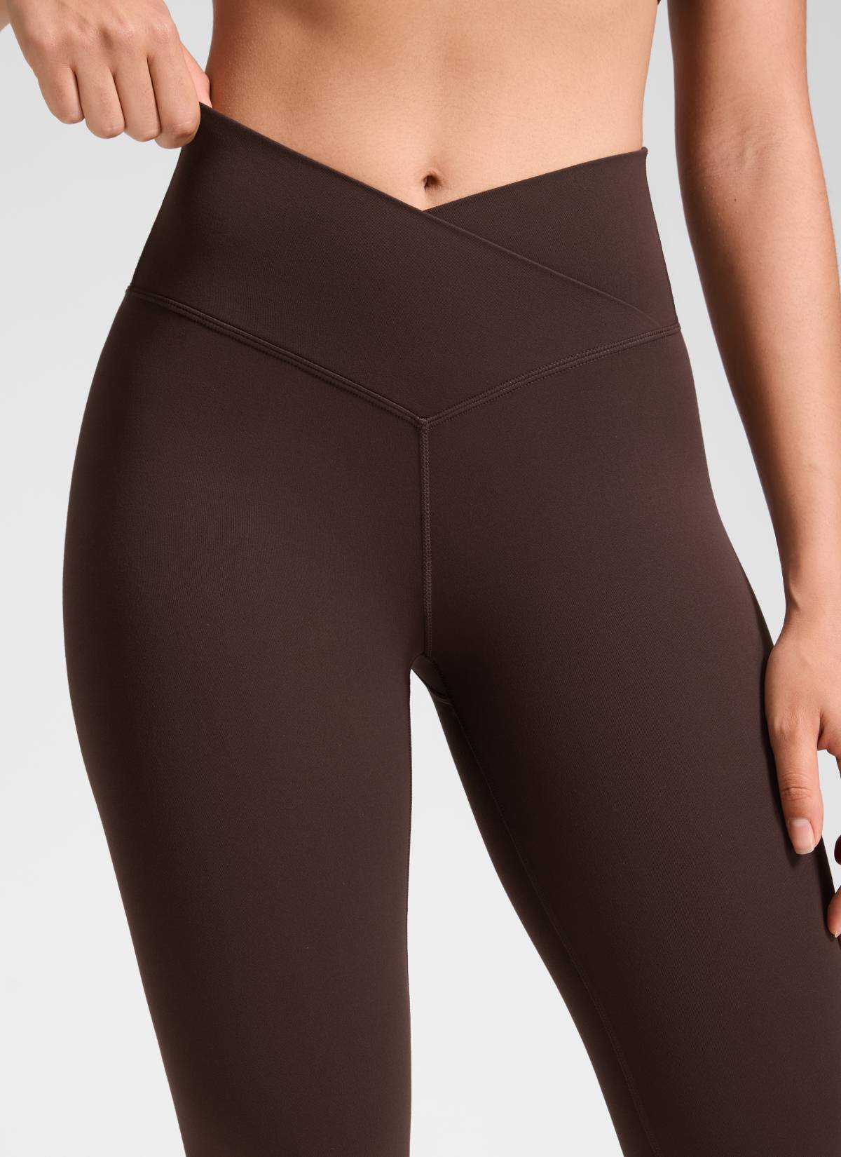 CRZ YOGA Damen Butterluxe V Cross High Waisted Leggings - 64 cm Heißes Fudge-Brown