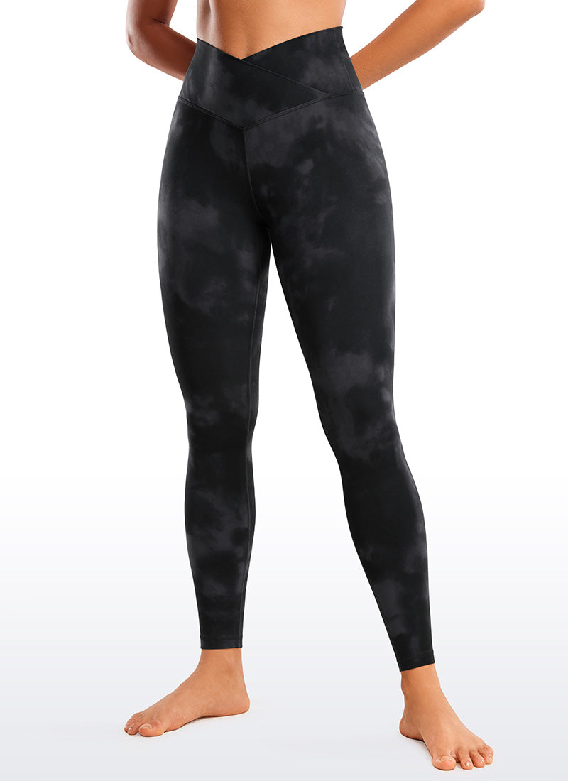 CRZ YOGA Damen Butterluxe V Cross High Waisted Leggings - 71 cm Schwarze Tie-Dye-Blumen