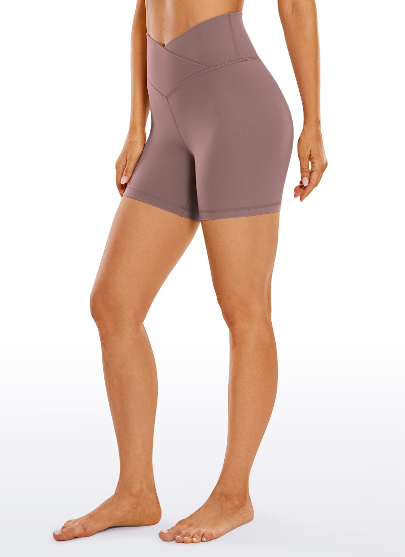 CRZ YOGA Damen Butterluxe Crossover Sport Radlerhose - 13cm Malve