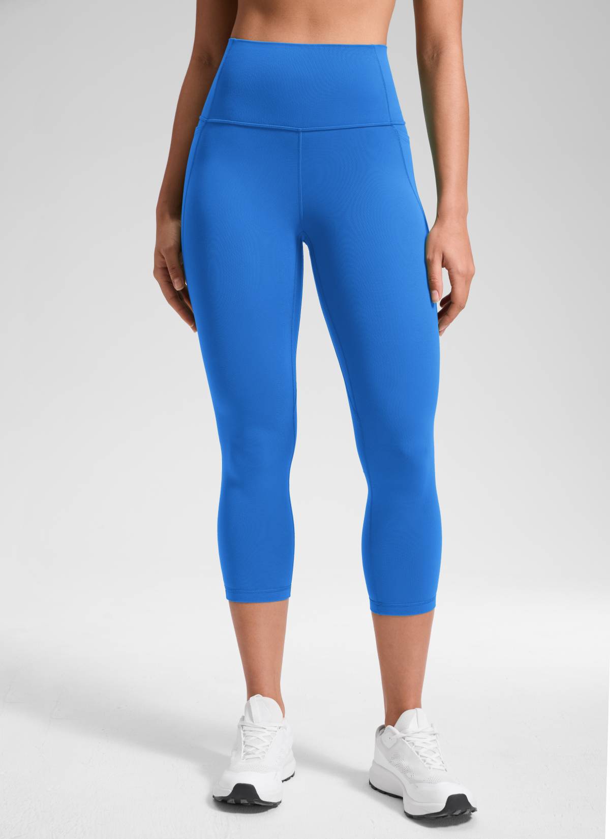 CRZ YOGA Damen Butterluxe Capri mit Taschen - 53cm Funkelndes Blau