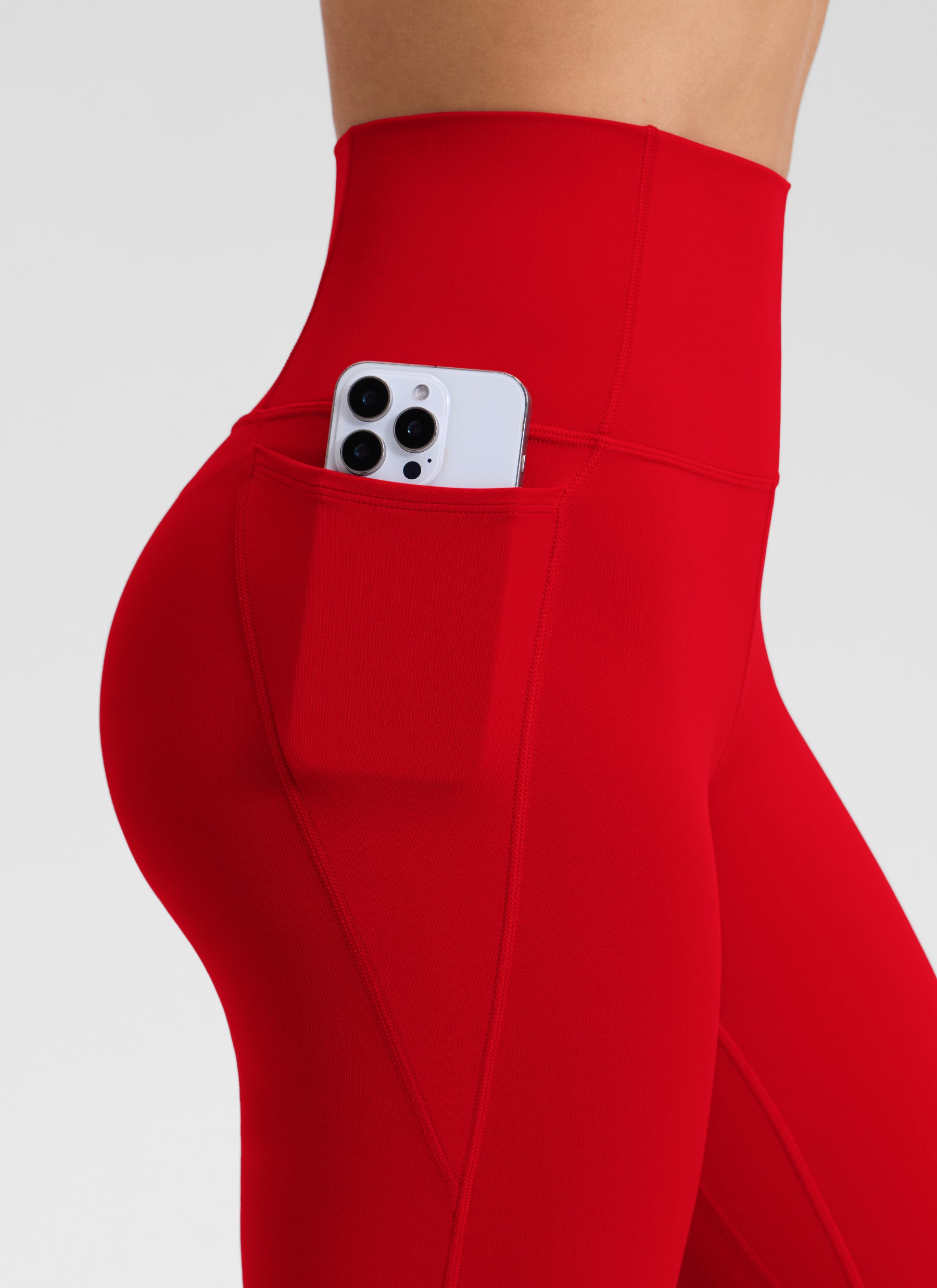 CRZ YOGA Damen Butterluxe Capri mit Taschen - 53cm Rote Chili