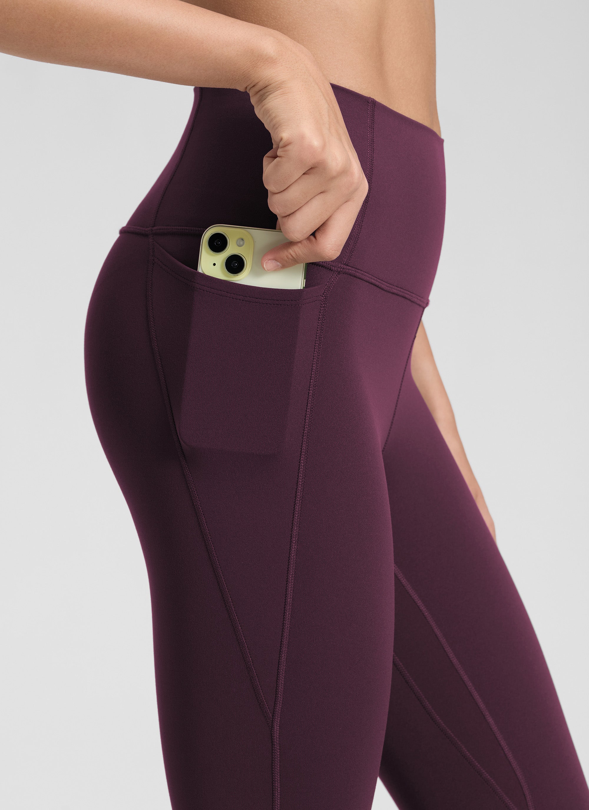 CRZ YOGA Damen Butterluxe Capri mit Taschen - 53cm Dunkellila