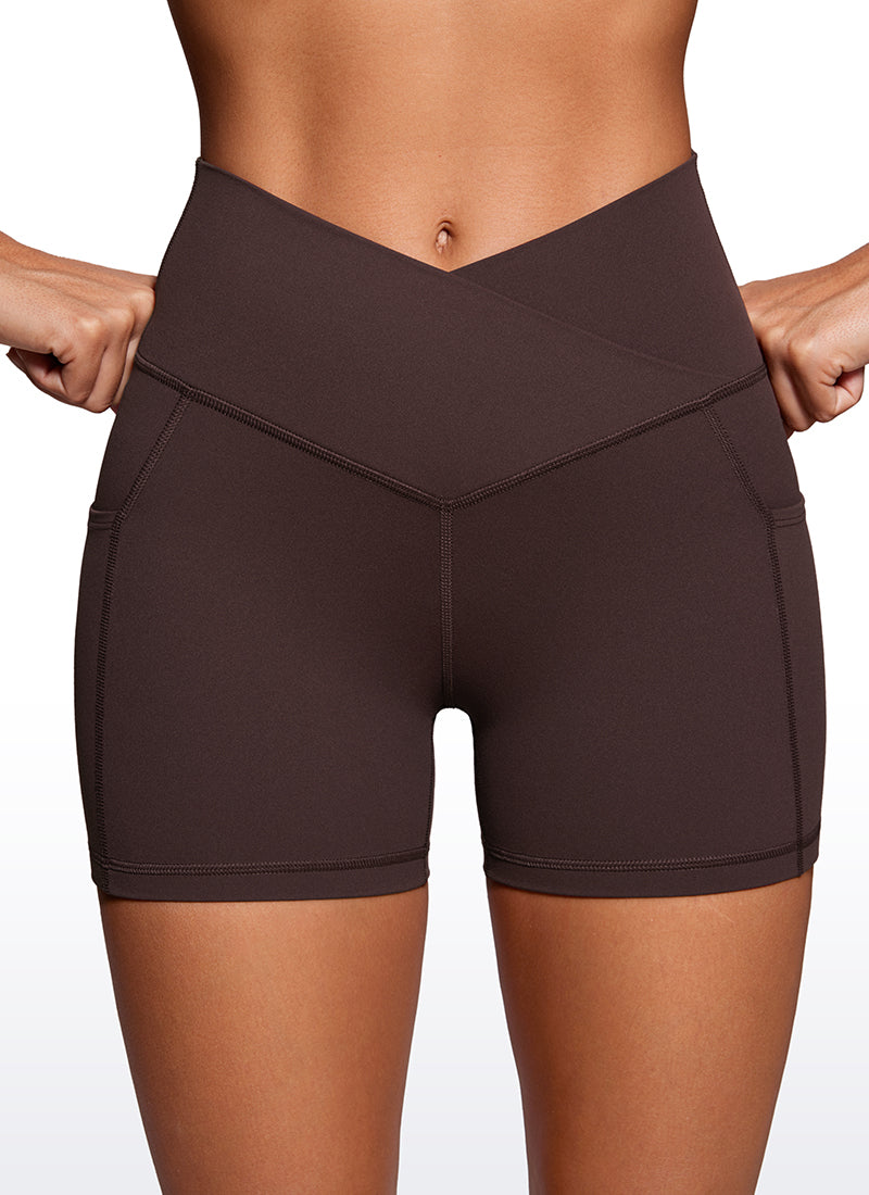 CRZ YOGA Butterluxe Damen V Cross High Waist Biker Shorts - 10cm Heißes Fudge-Brown