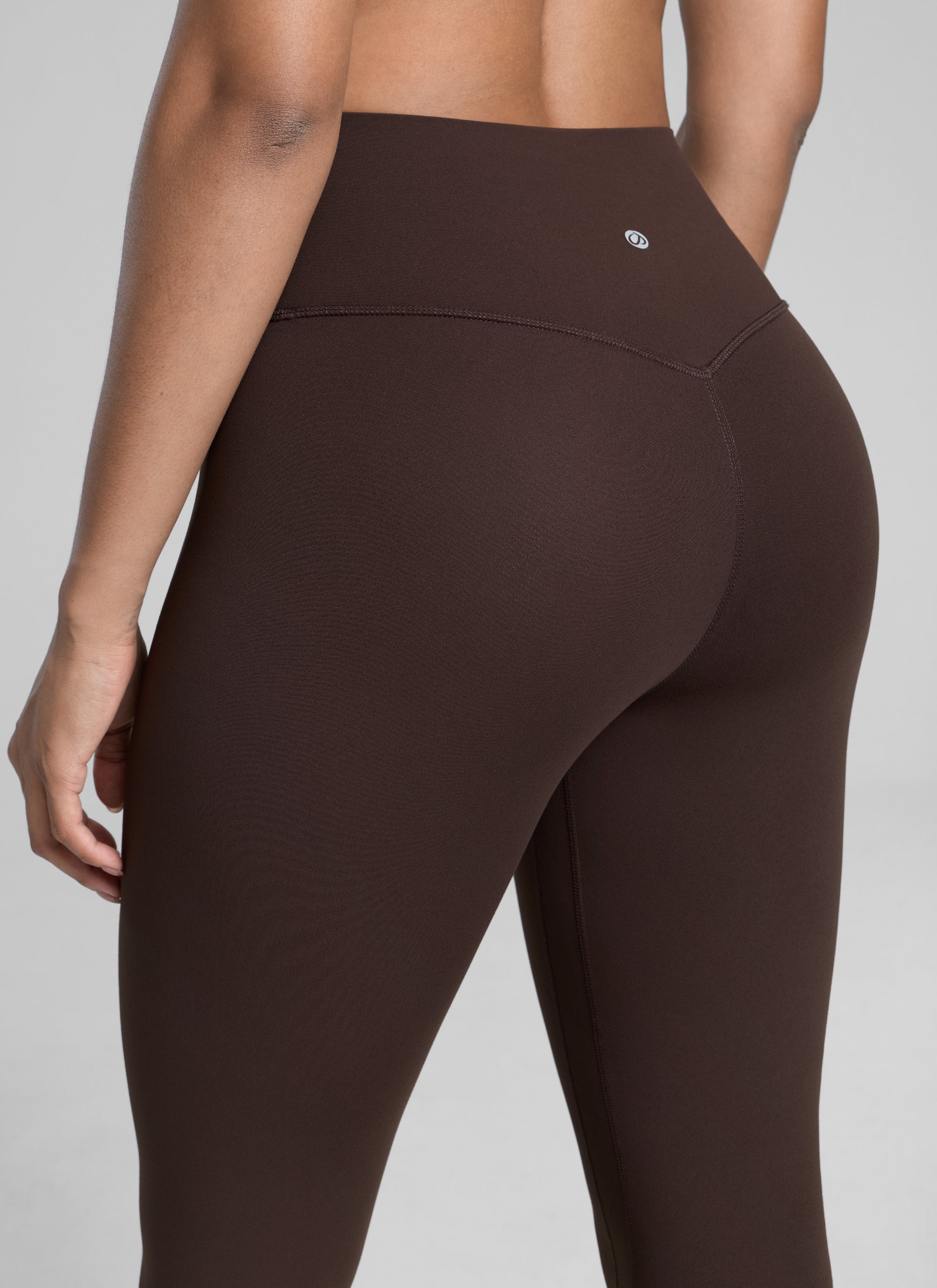 CRZ YOGA Damen Butterlift High Waist Workout Leggings - 64cm Heißes Fudge-Brown