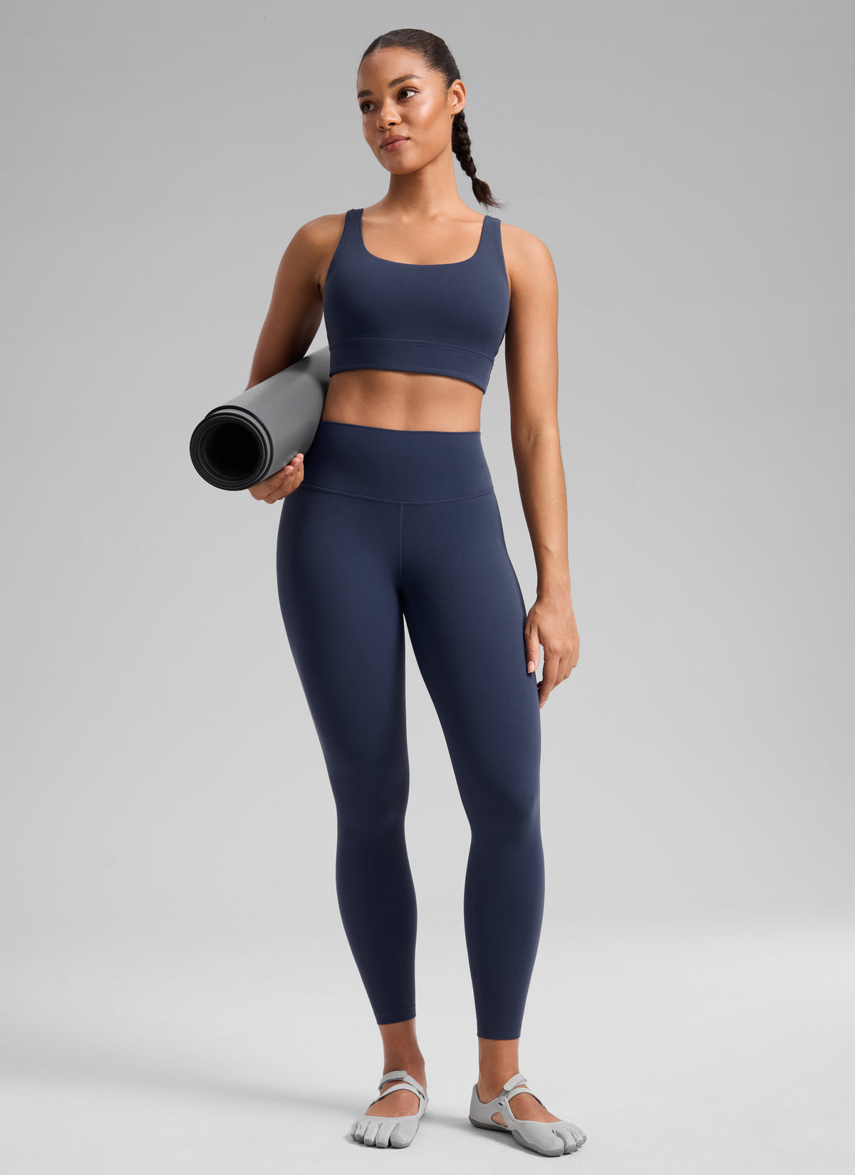 CRZ YOGA Damen Butterlift High Waist Workout Leggings - 64cm Club Blau @model_info:F