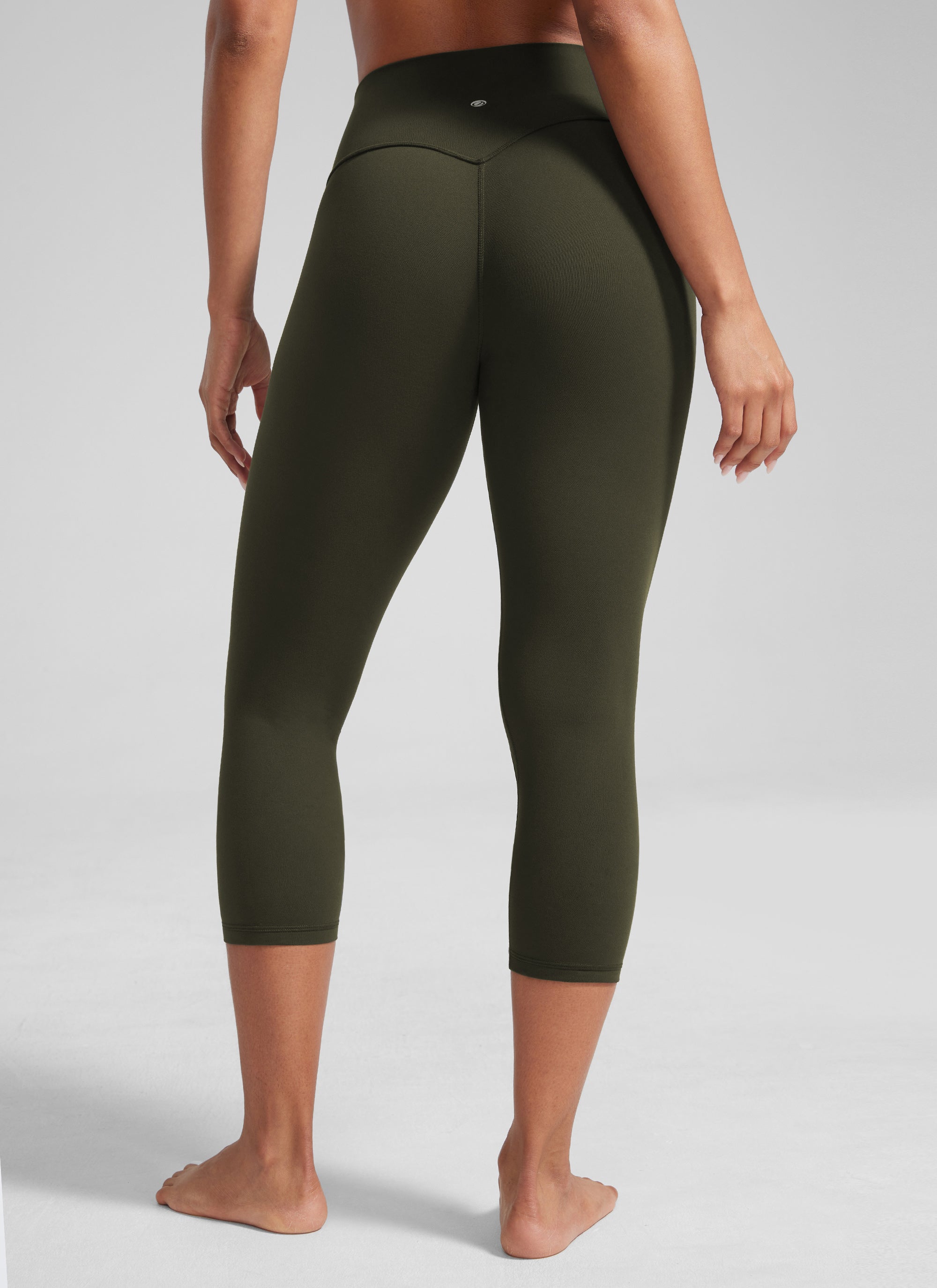 CRZ YOGA Damen Butterlift High Waist Workout Leggings - 53cm Olivgrün