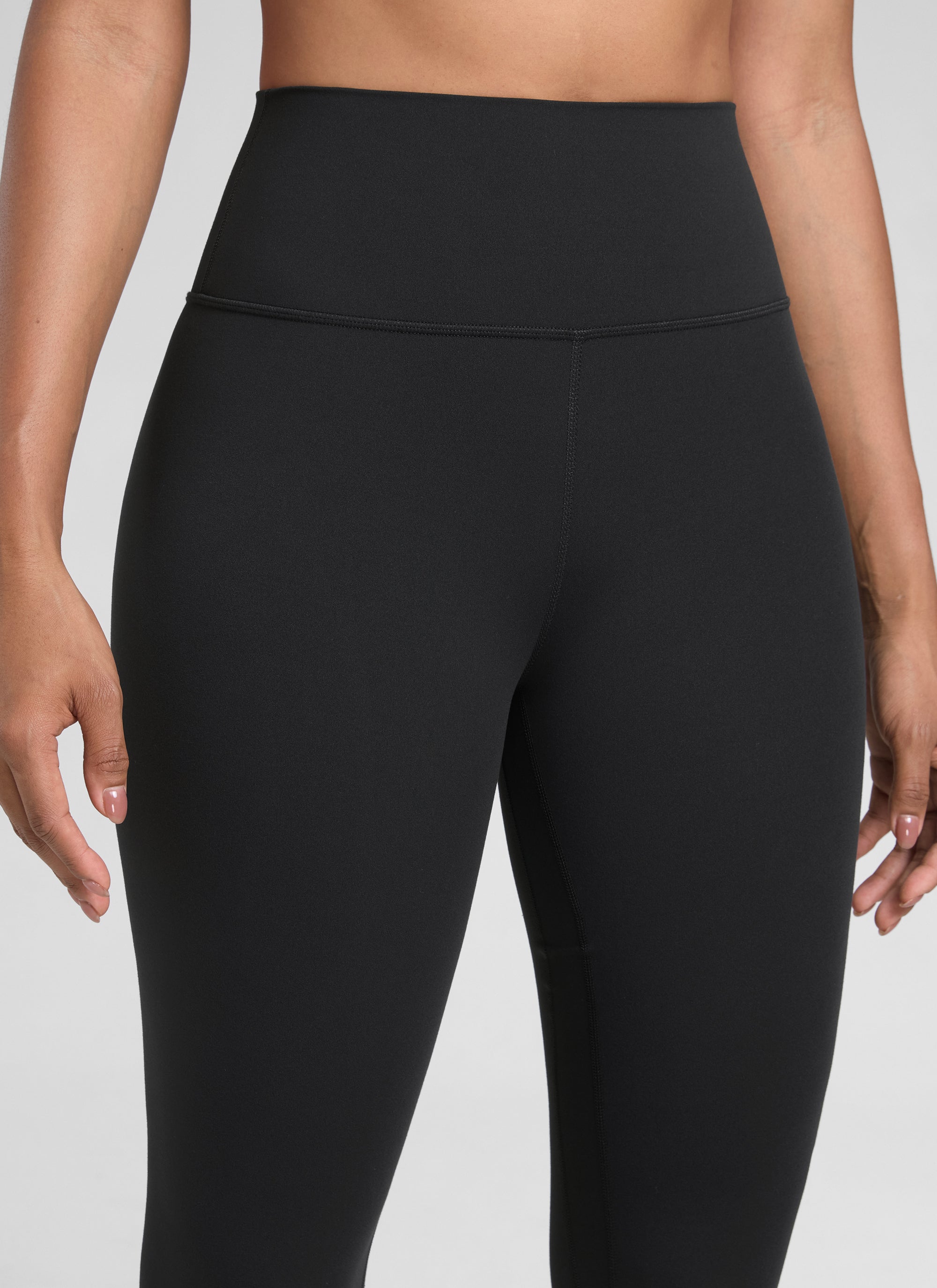 CRZ YOGA Damen Butterlift High Waist Workout Leggings - 58cm Schwarz