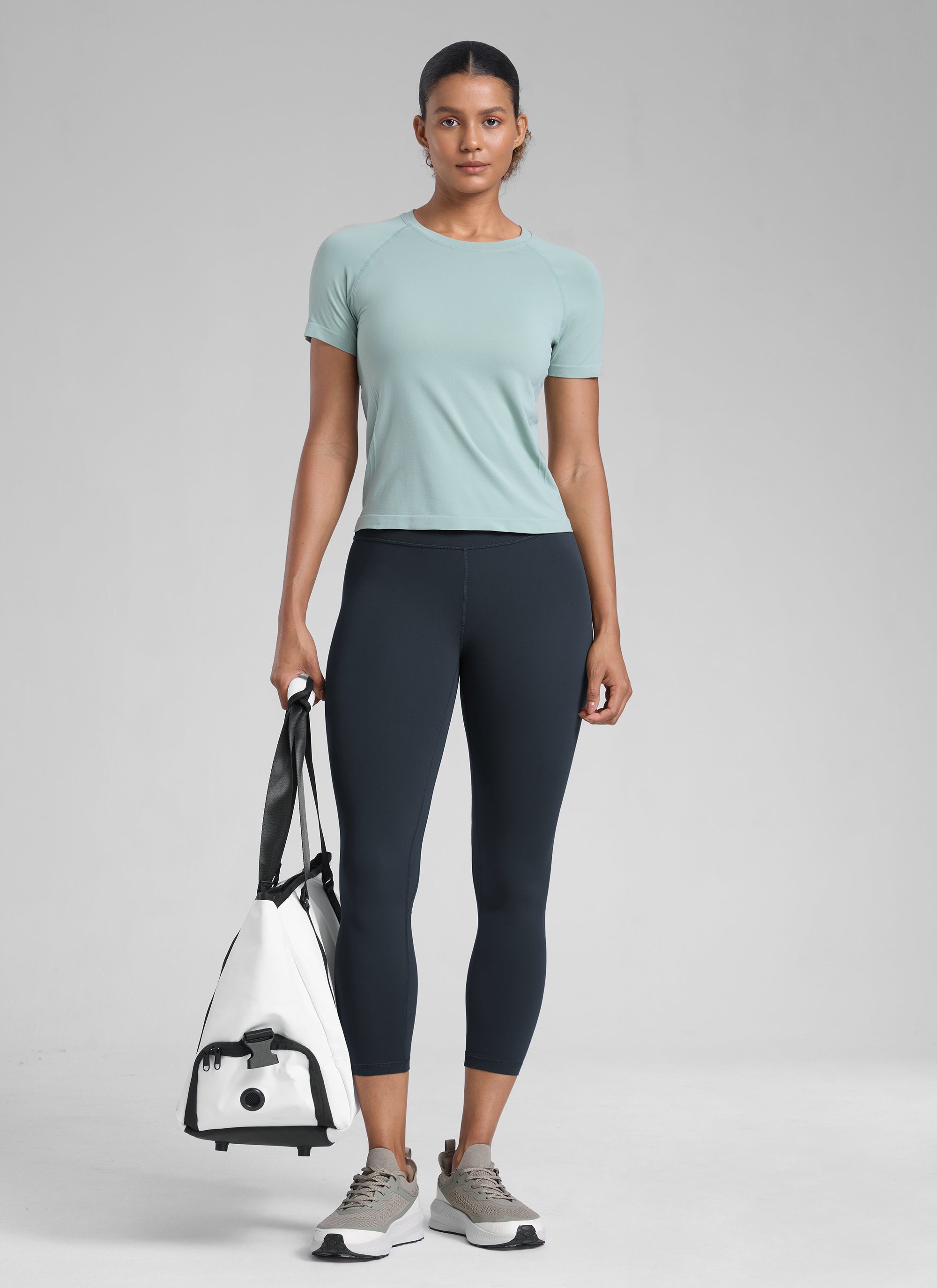 CRZ YOGA Damen Butterlift High Waist Workout Leggings - 58cm Echte Marine