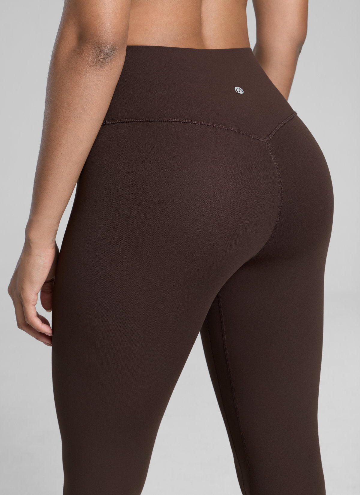 CRZ YOGA Damen Butterlift High Waist Blickdicht  Leggings - 64cm Heißes Fudge-Brown