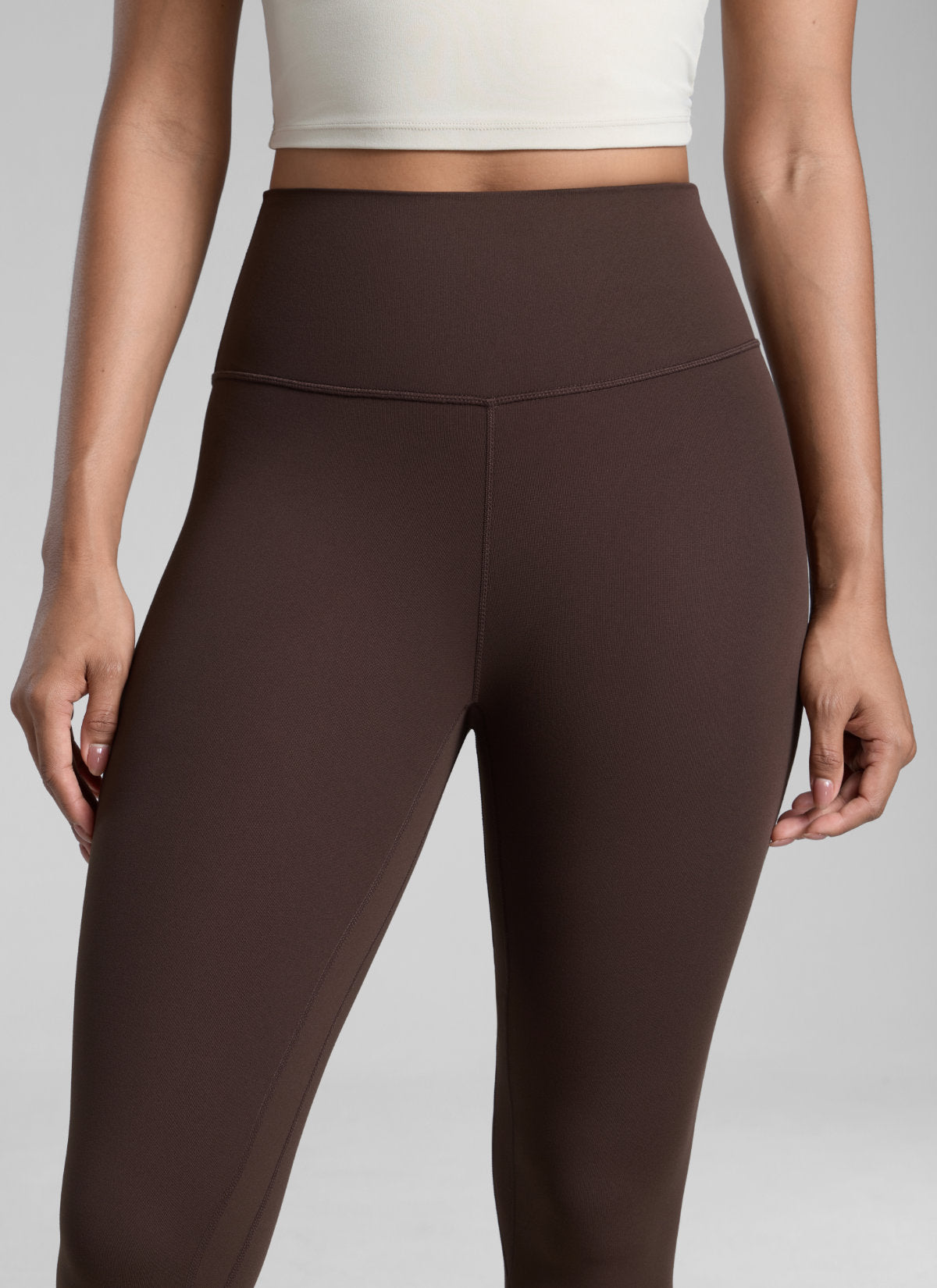 CRZ YOGA Damen Butterlift High Waist Blickdicht  Leggings - 64cm Heißes Fudge-Brown