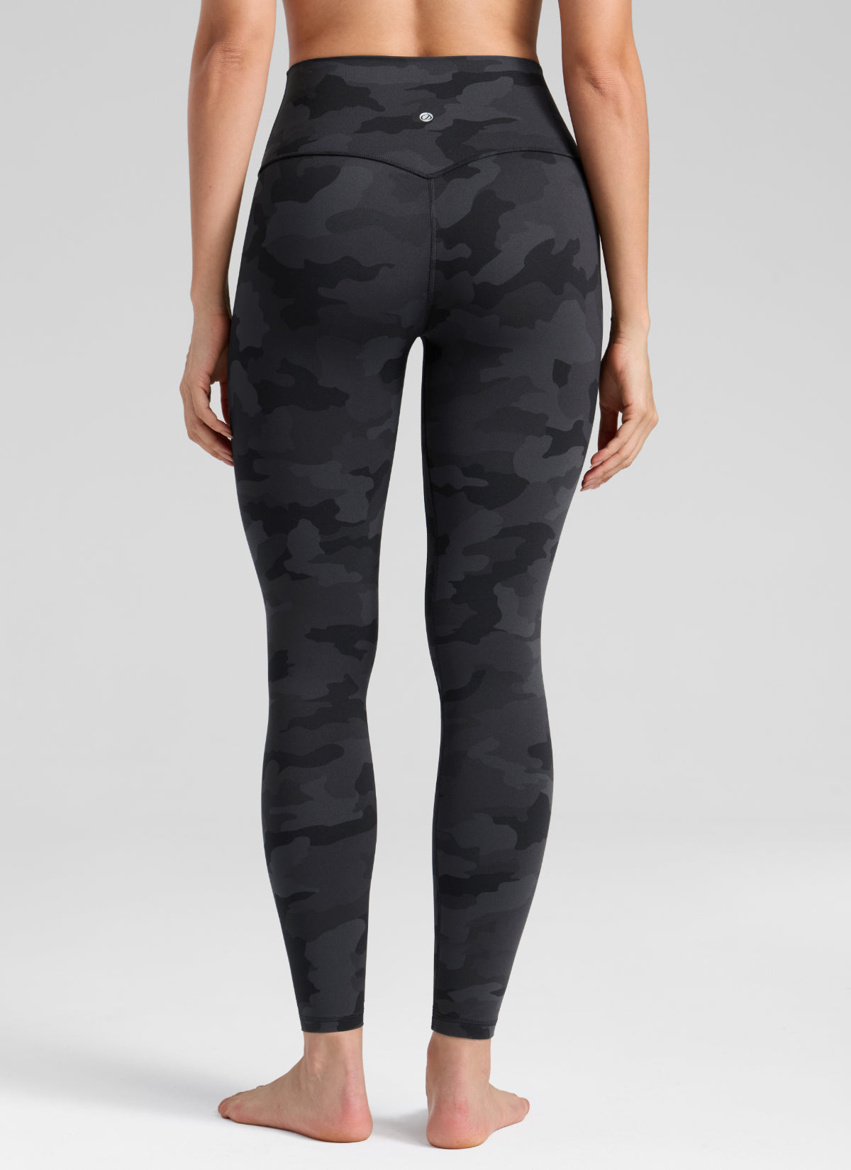 CRZ YOGA Damen Butterlift High Waist Blickdicht  Leggings - 64cm Dunkelgraue Tarnung 2