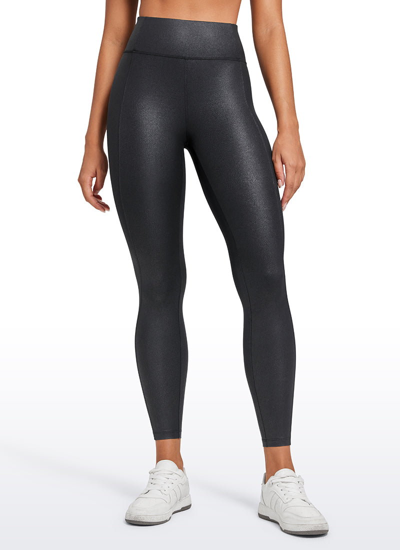 CRZ YOGA Damen Butterluxe Matte Faux Leder Leggings mit Gesäßtaschen Schwarzes Folienmuster