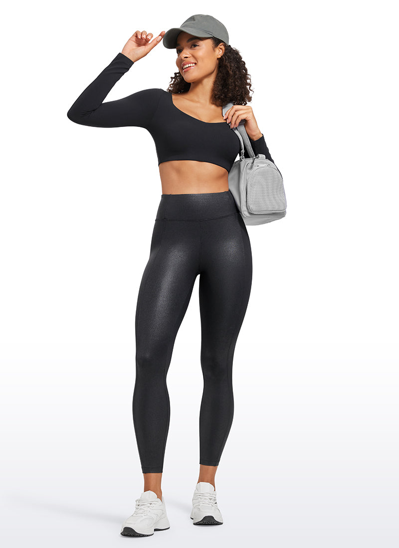 CRZ YOGA Damen Butterluxe Matte Faux Leder Leggings mit Gesäßtaschen Schwarzes Folienmuster