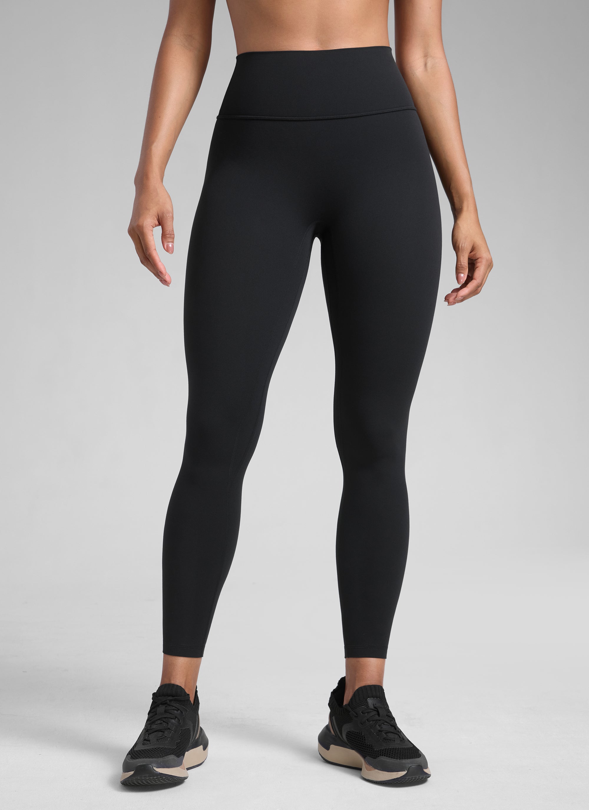 CRZ YOGA Damen Butterlift SecretSculpt Scrunch Butt Leggings - 64cm Schwarz