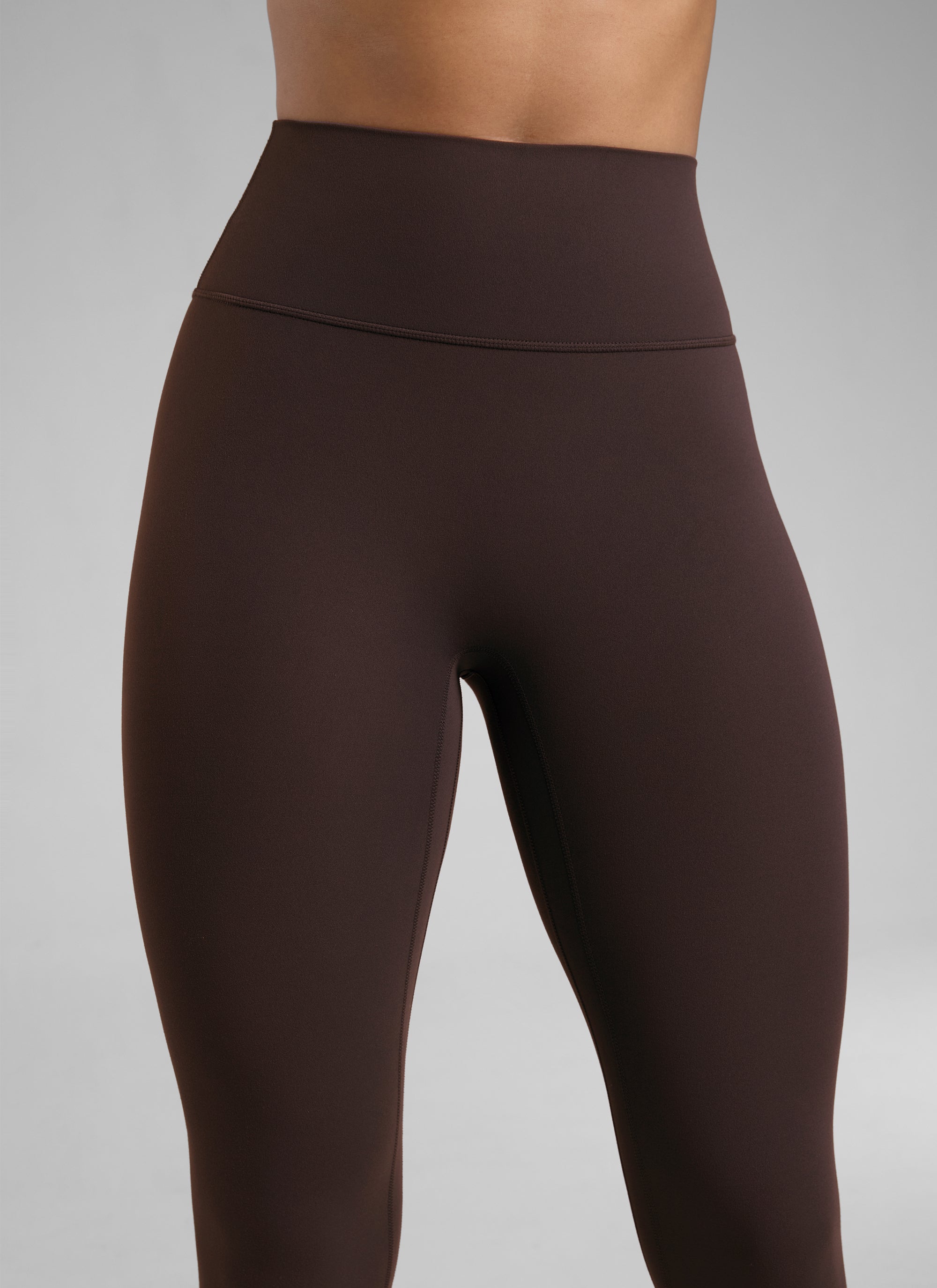 CRZ YOGA Damen Butterlift SecretSculpt Scrunch Butt Leggings - 64cm Heißes Fudge-Brown