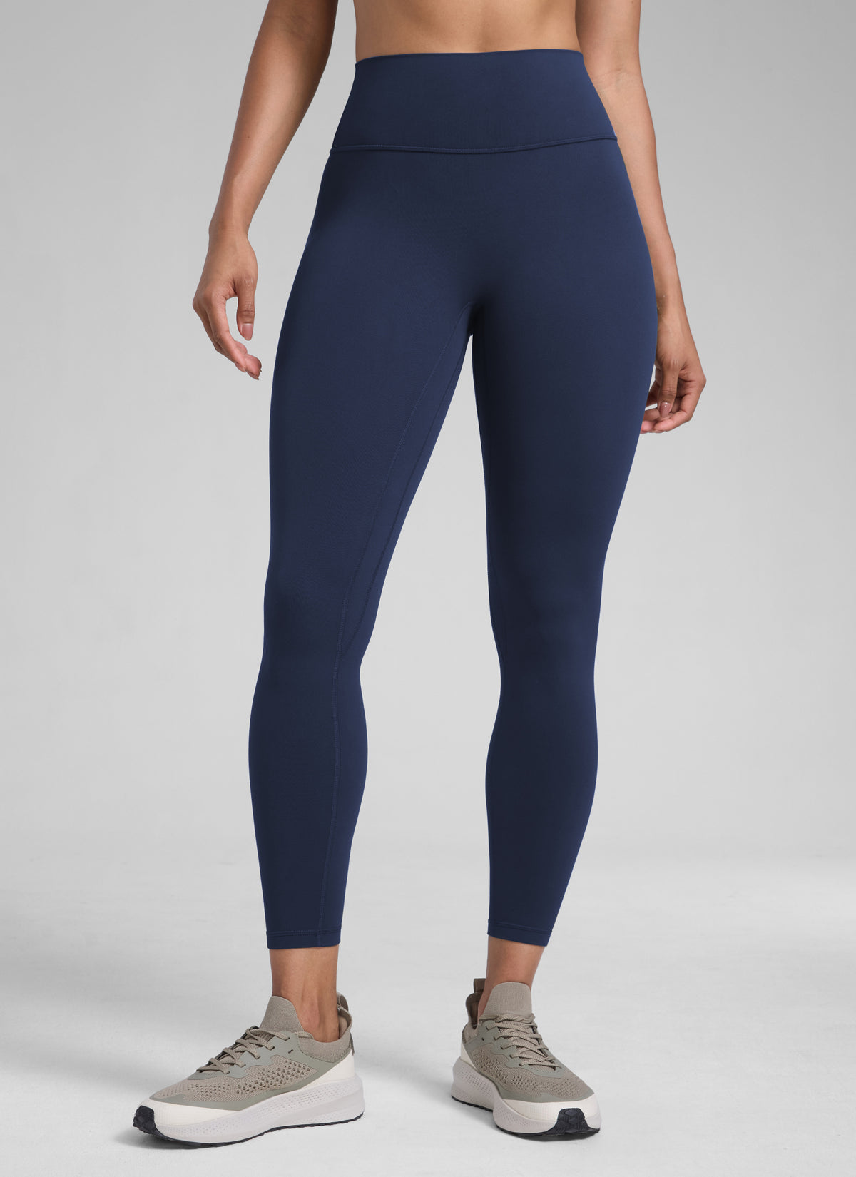 CRZ YOGA Damen Butterlift SecretSculpt Scrunch Butt Leggings - 64cm Club Blau @model_info:S1