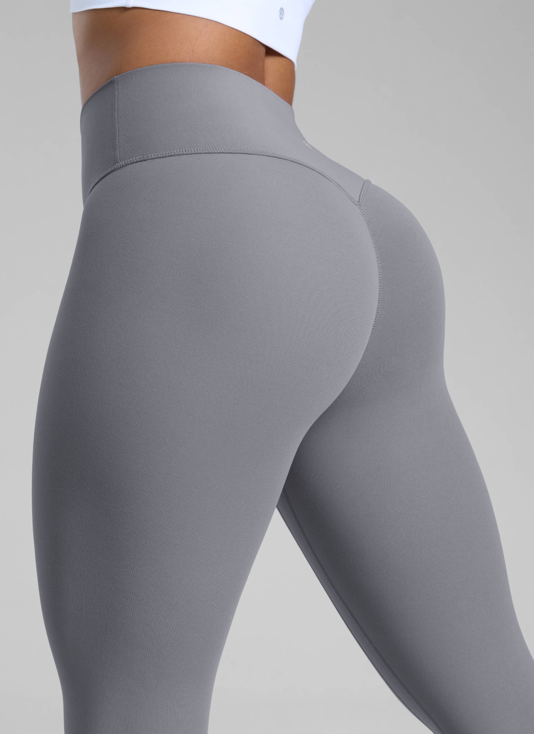 CRZ YOGA Damen Butterlift SecretSculpt Scrunch Butt Leggings - 64cm Solar Grau