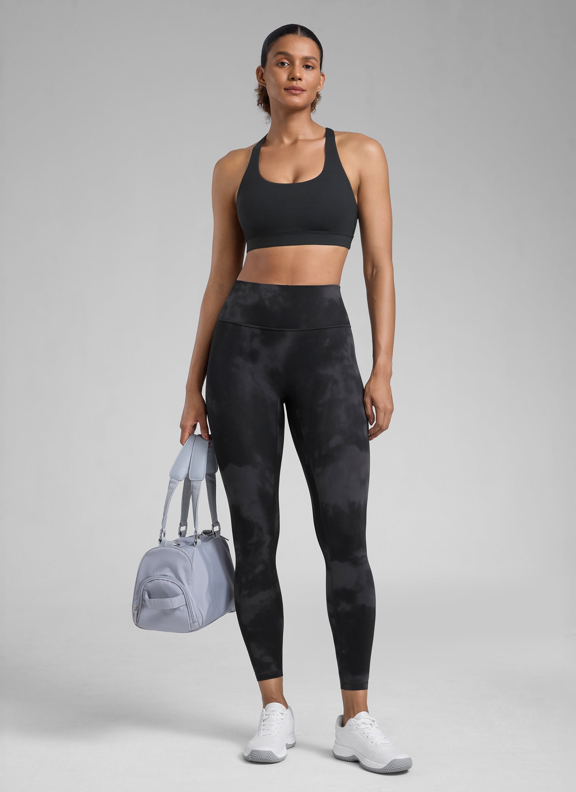 CRZ YOGA Damen Butterlift SecretSculpt Scrunch Butt Leggings - 64cm Schwarze Tie-Dye-Blumen