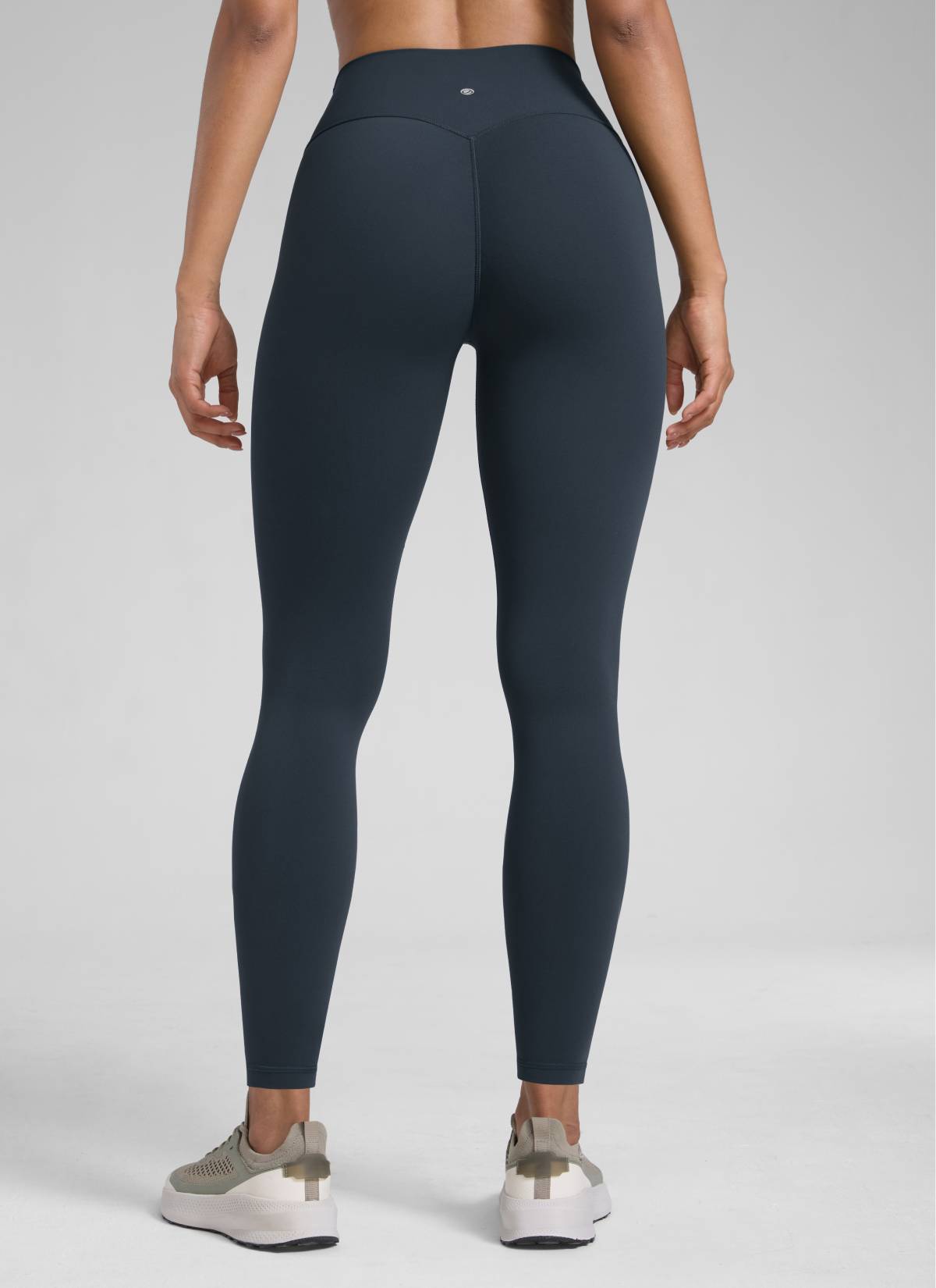 CRZ YOGA Damen Butterlift SecretSculpt Scrunch Butt Leggings - 71cm Echte Marine