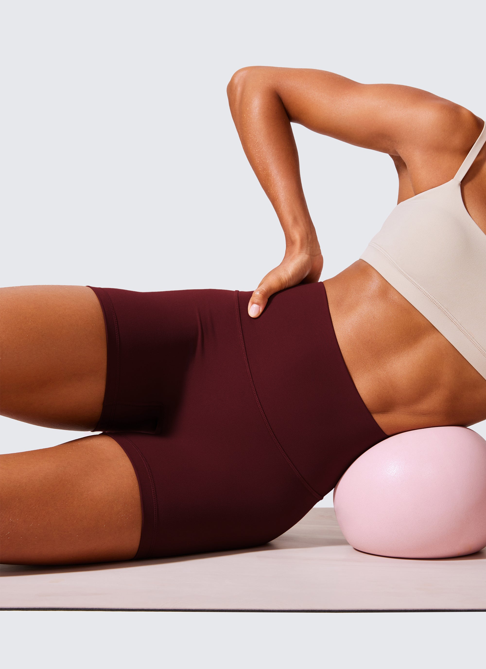 CRZ YOGA Damen Butterlift SecretSculpt Scrunch Butt Lifting Shorts10cm Roter Merlot