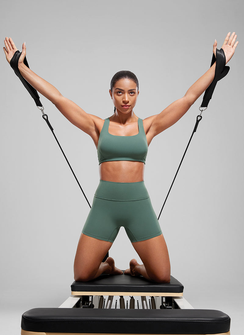 CRZ YOGA Damen Butterlift SecretSculpt Scrunch Butt Lifting Shorts10cm Dunkles Waldgrün