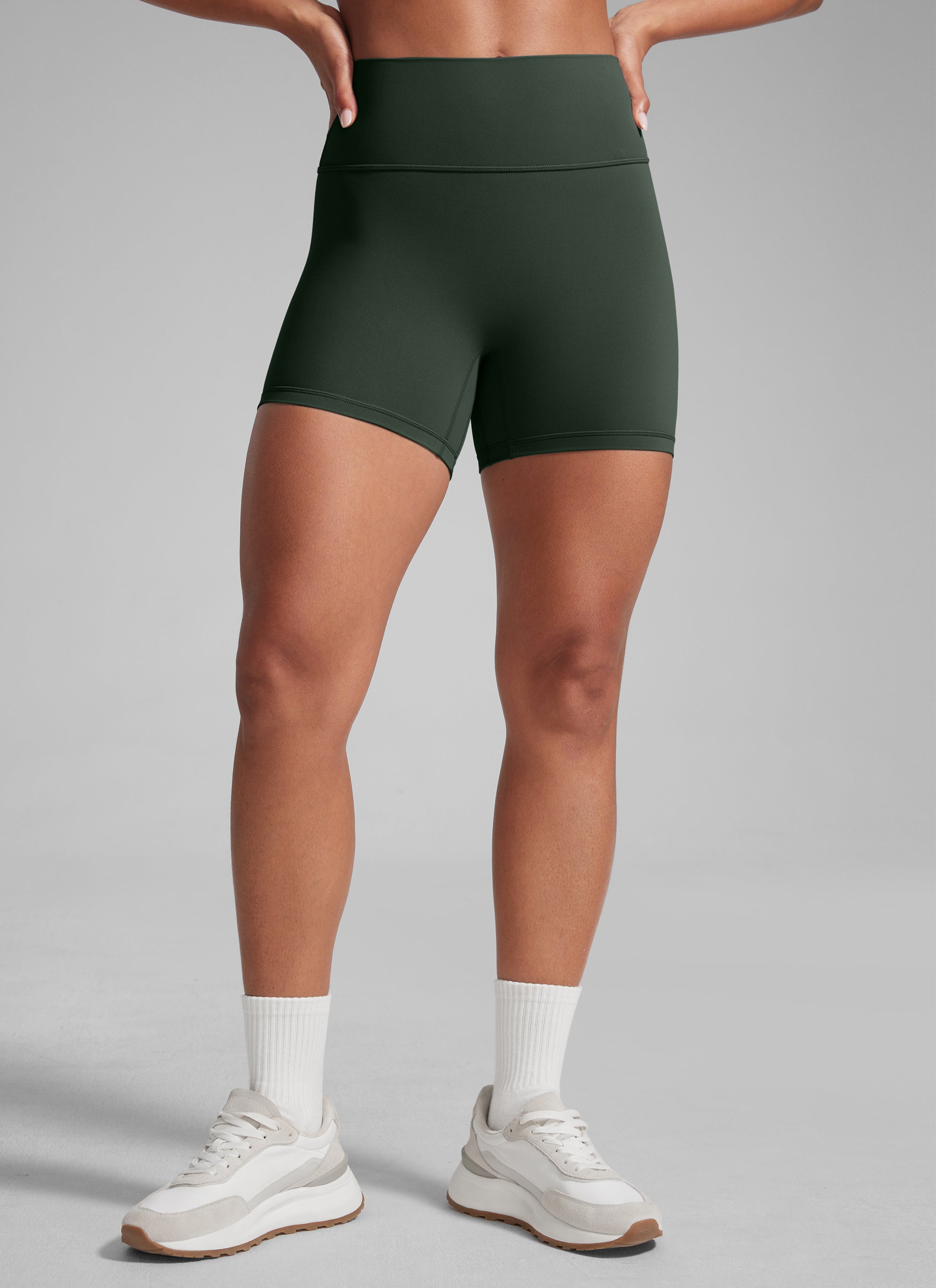 CRZ YOGA Damen Butterlift SecretSculpt Scrunch Butt Lifting Shorts10cm Legende Grün