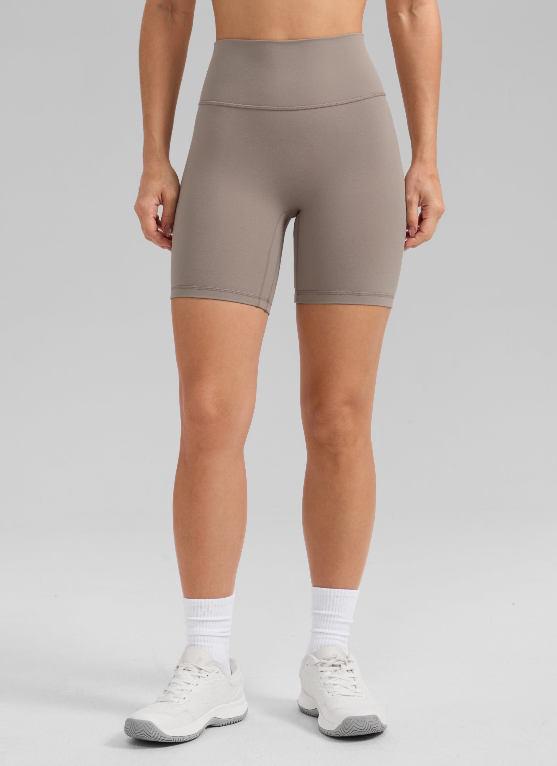 CRZ YOGA Damen Butterlift SecretSculpt Butt Lifting Shorts - 15cm Cremiger Milchkaffee