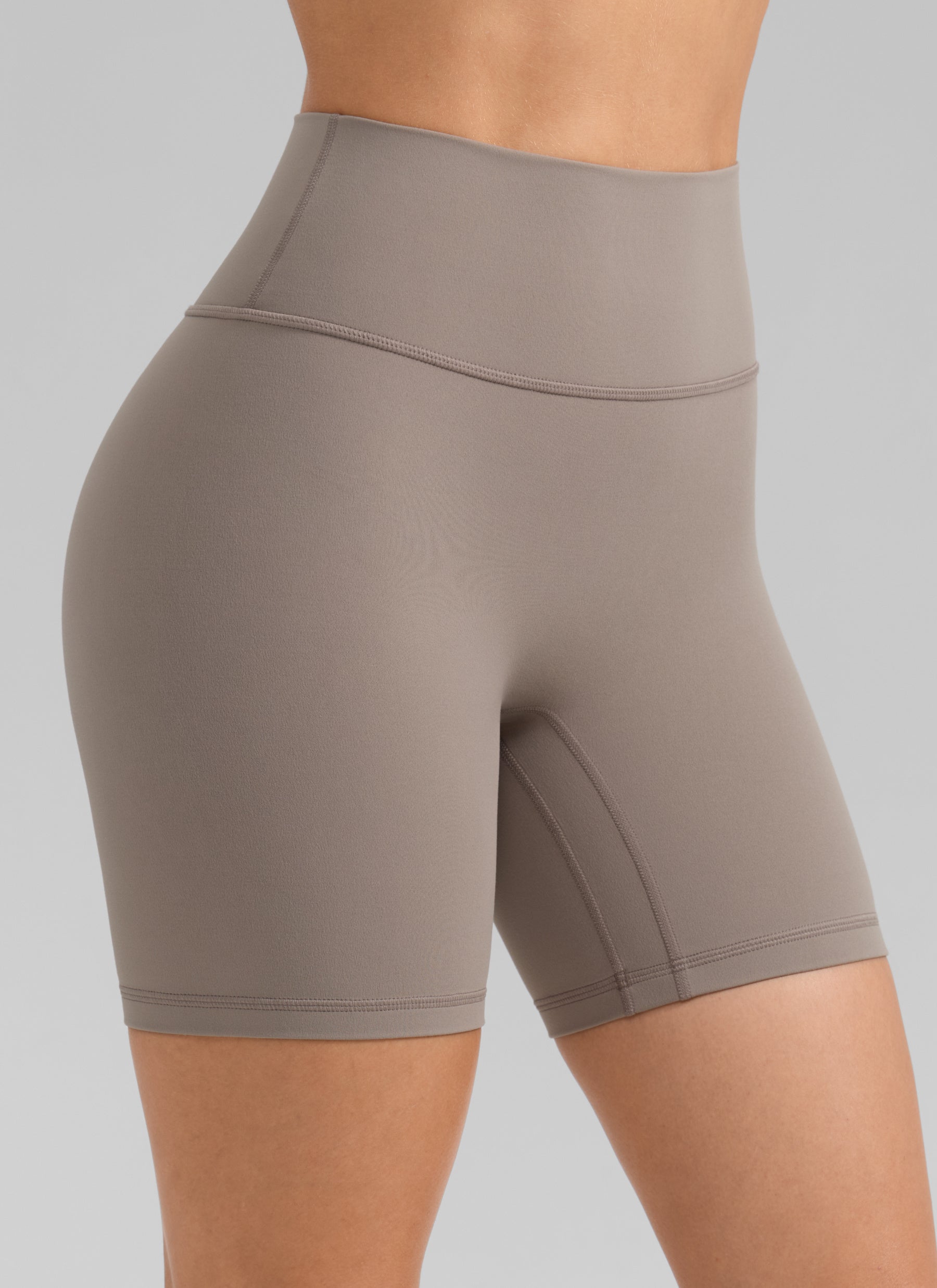 CRZ YOGA Damen Butterlift SecretSculpt Butt Lifting Shorts - 15cm Cremiger Milchkaffee