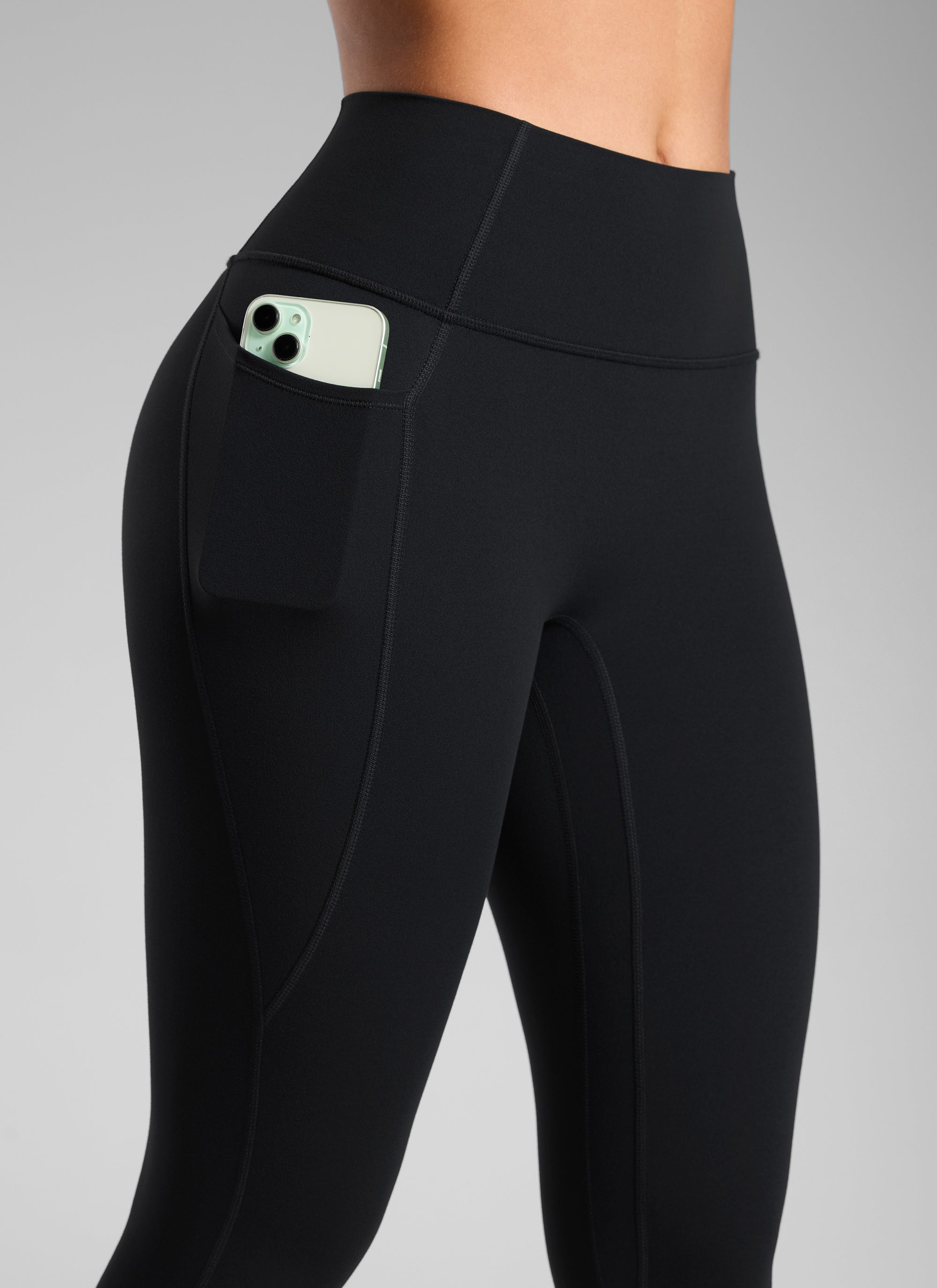 CRZ YOGA Damen Butterlift Keine Vordernaht Leggings mit Taschen-64cm Schwarz