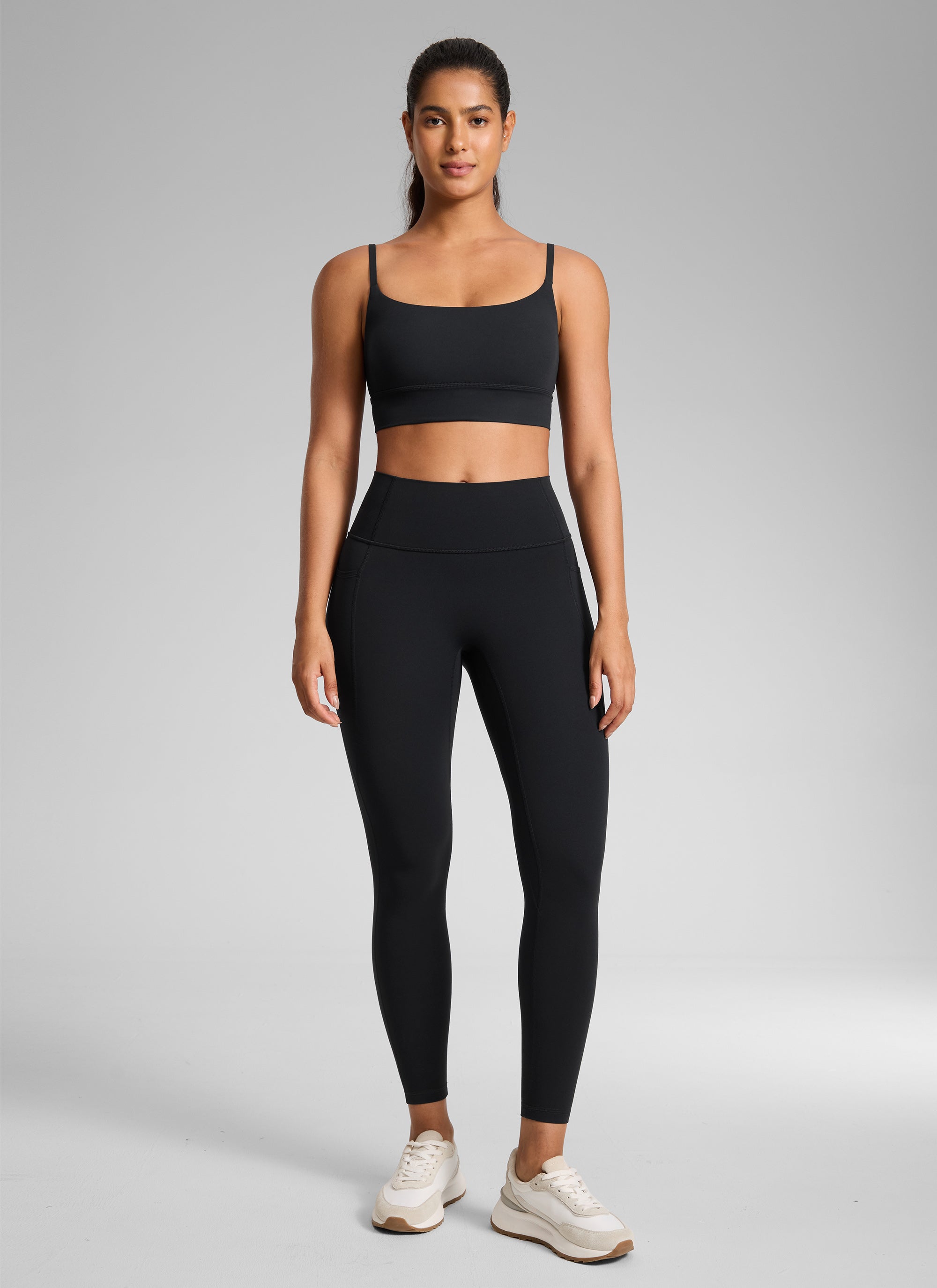 CRZ YOGA Damen Butterlift Keine Vordernaht Leggings mit Taschen-64cm Schwarz