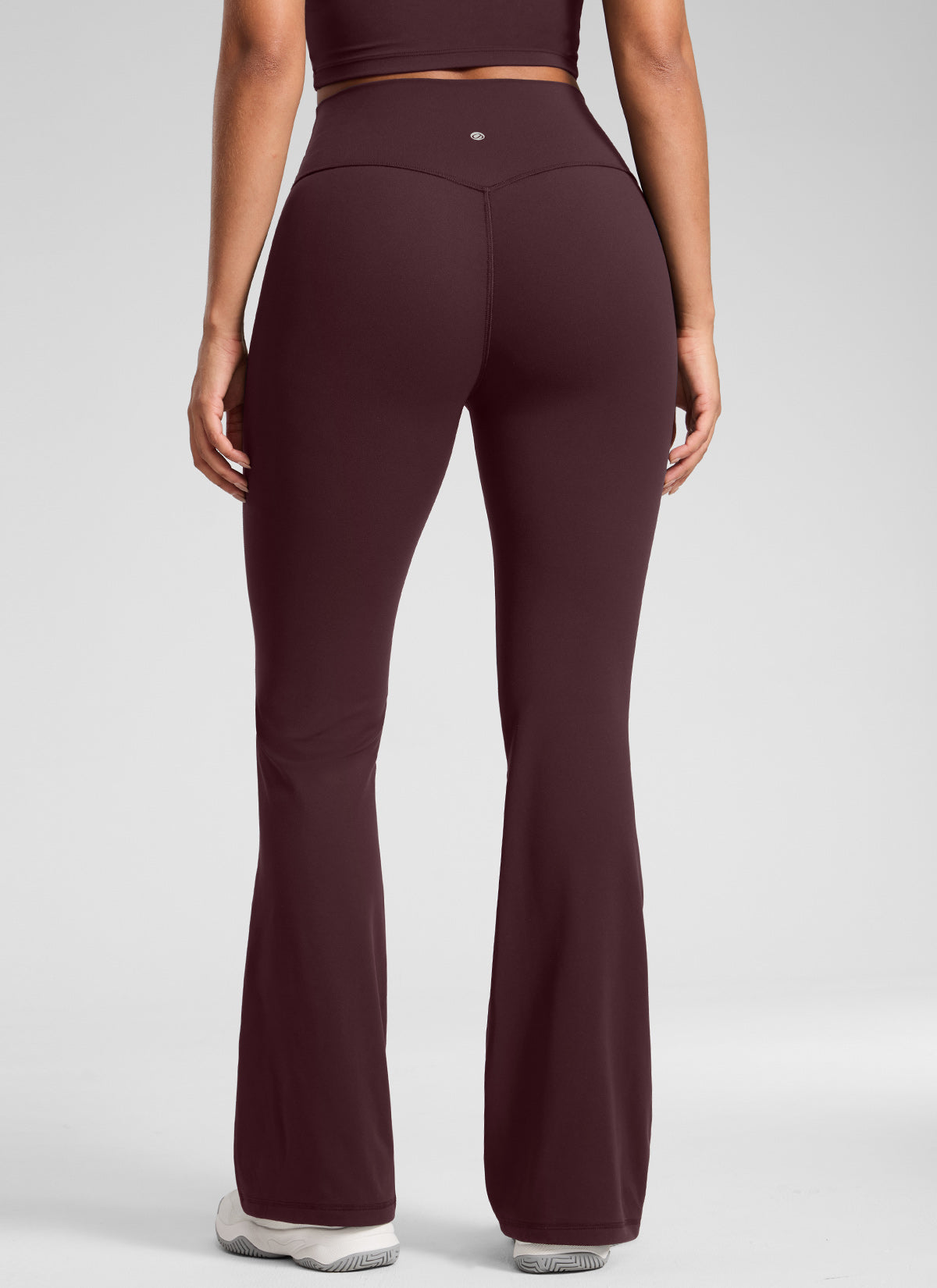 CRZ YOGA Damen Butterlift SecretSculpt Leggings - 79 cm Reife Pflaume @model_info:Carol