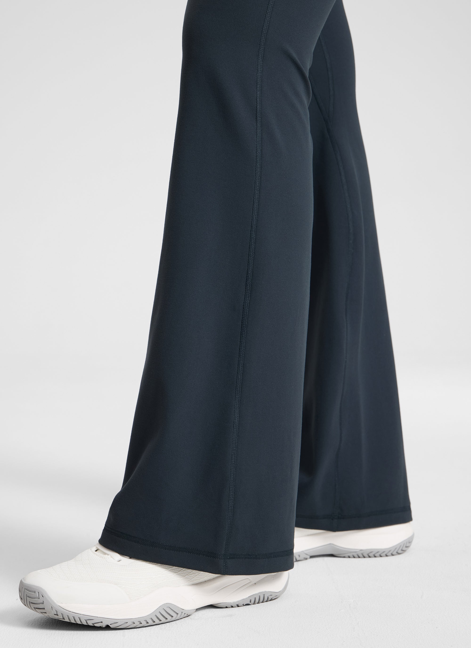 CRZ YOGA Damen Butterlift SecretSculpt Leggings - 79 cm Echte Marine