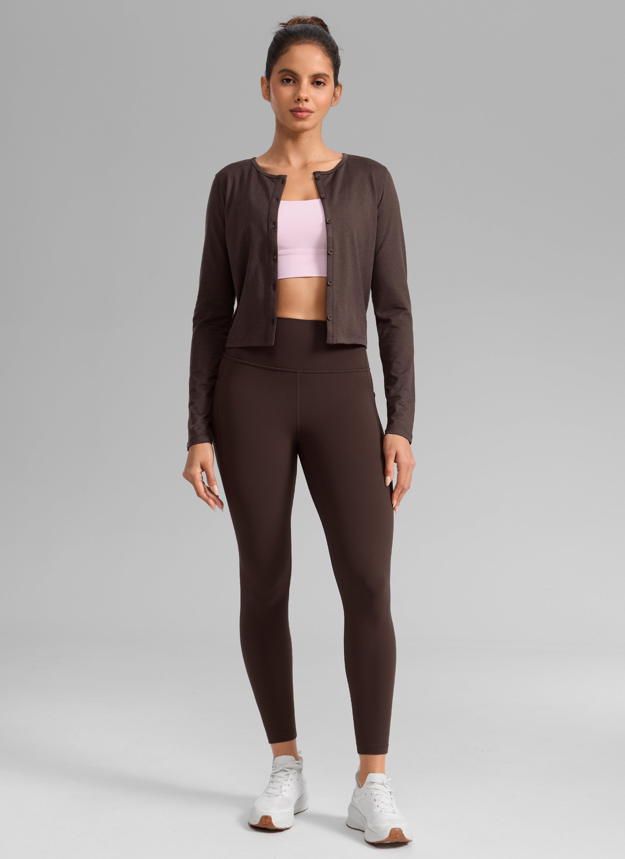 CRZ YOGA Damen Butterlift Leggings mit Seitentaschen - 64cm Heißes Fudge-Brown