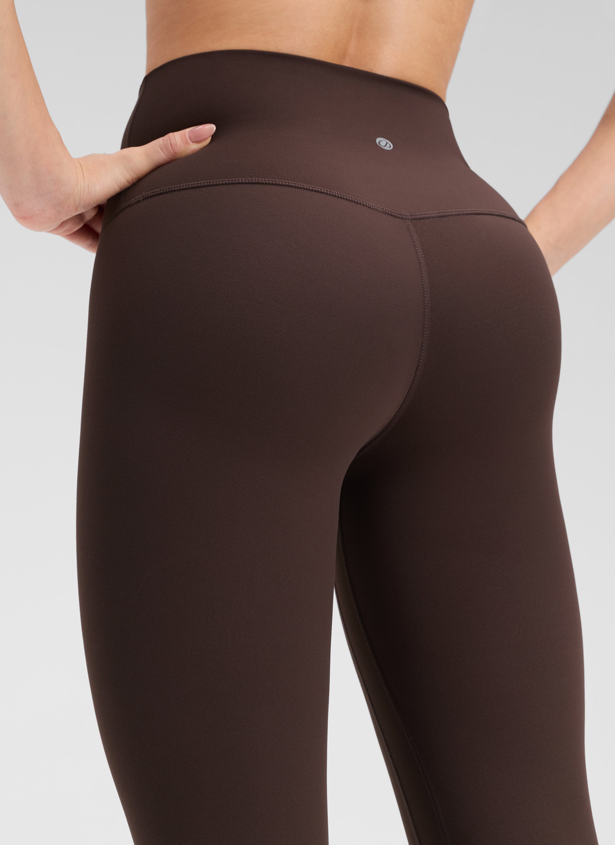 CRZ YOGA Damen Butterluxe Keine Vordernaht Yoga Leggings - 64cm Heißes Fudge-Brown
