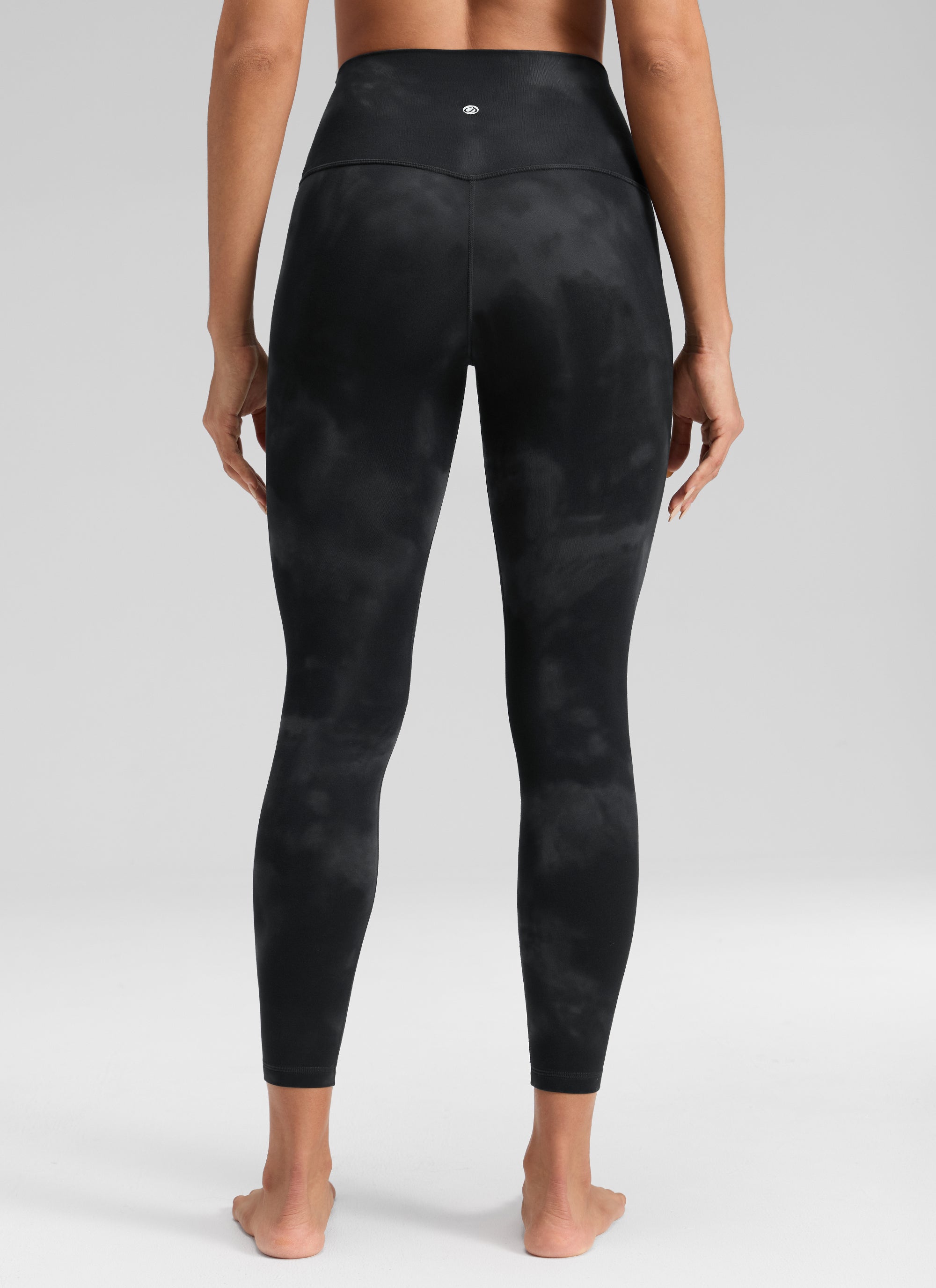 CRZ YOGA Damen Butterluxe Keine Vordernaht Yoga Leggings - 64cm Schwarze Tie-Dye-Blumen
