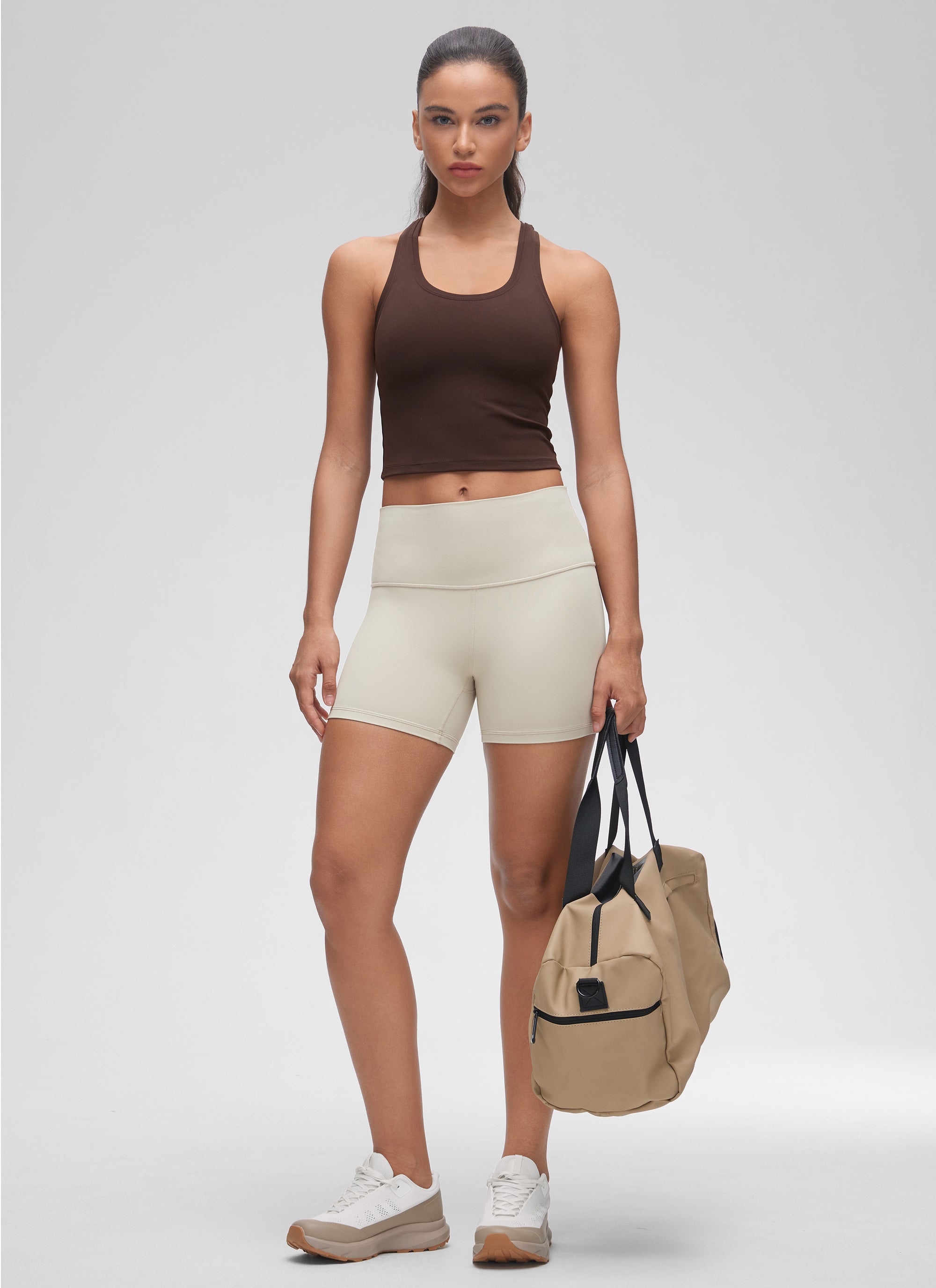 CRZ YOGA Damen Butterluxe U-Ausschnitt Racerback Yoga Tanktop Heißes Fudge-Brown