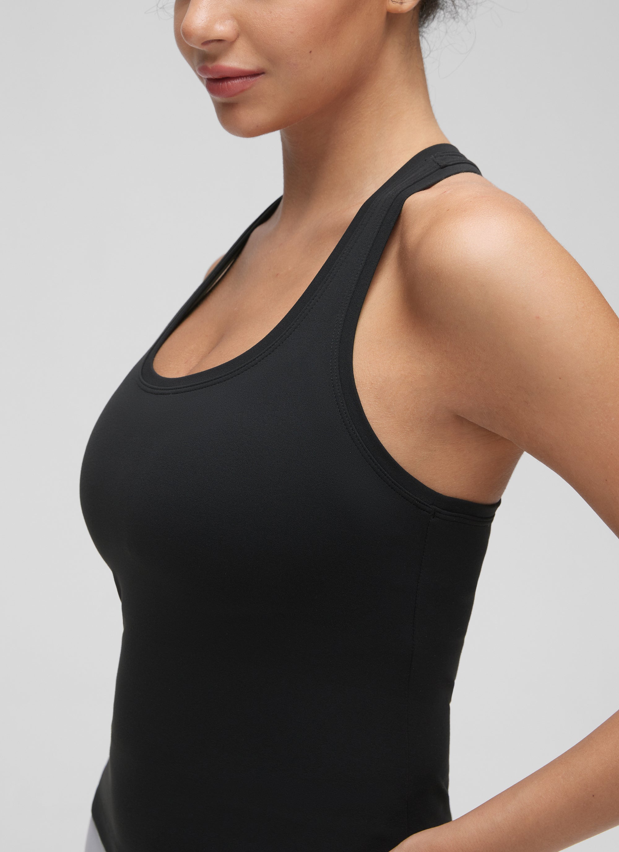 CRZ YOGA Damen Butterluxe Racerback Ärmelloses Shirt Schwarz
