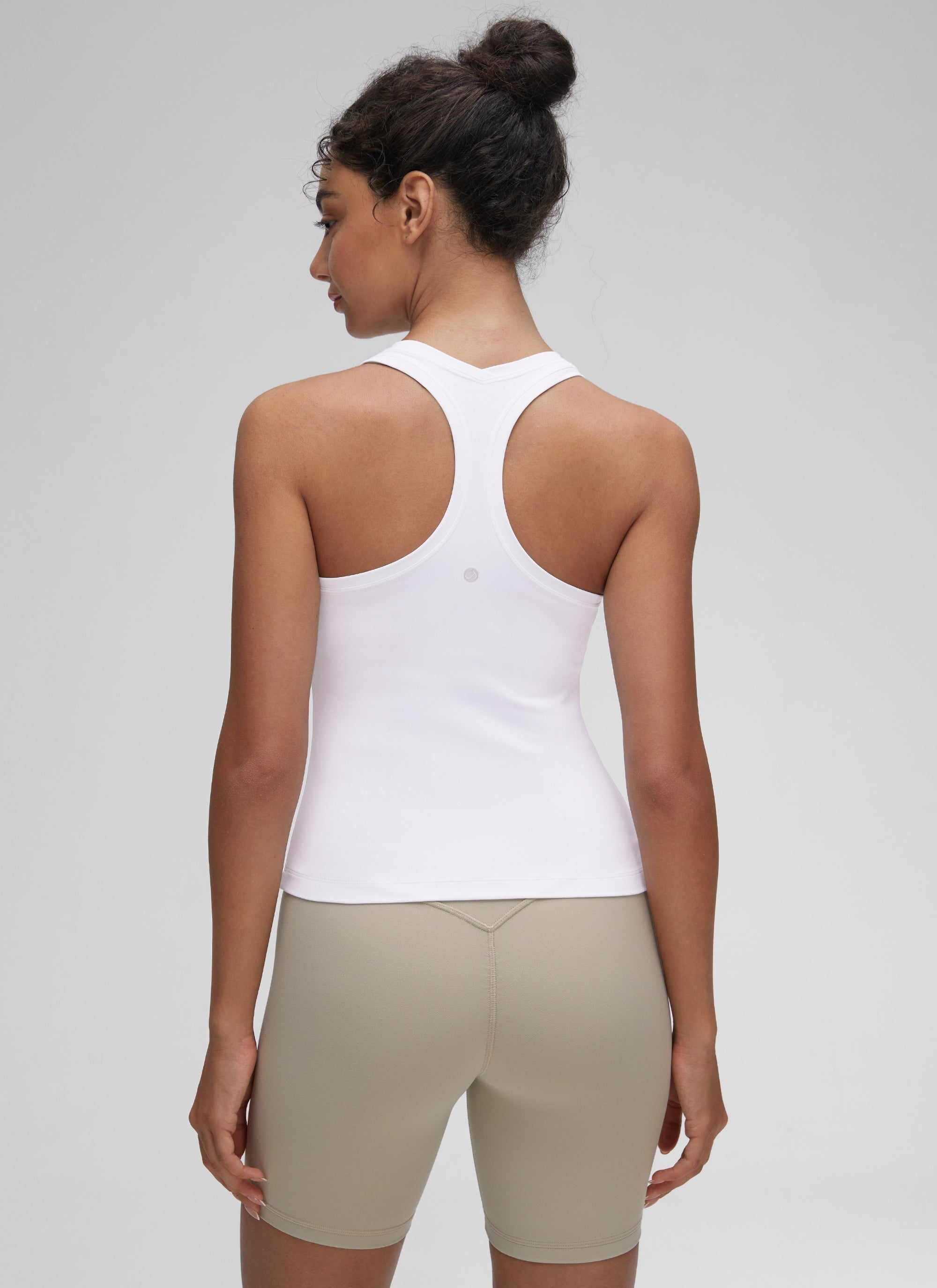 CRZ YOGA Damen Butterluxe Racerback Ärmelloses Shirt Weiss