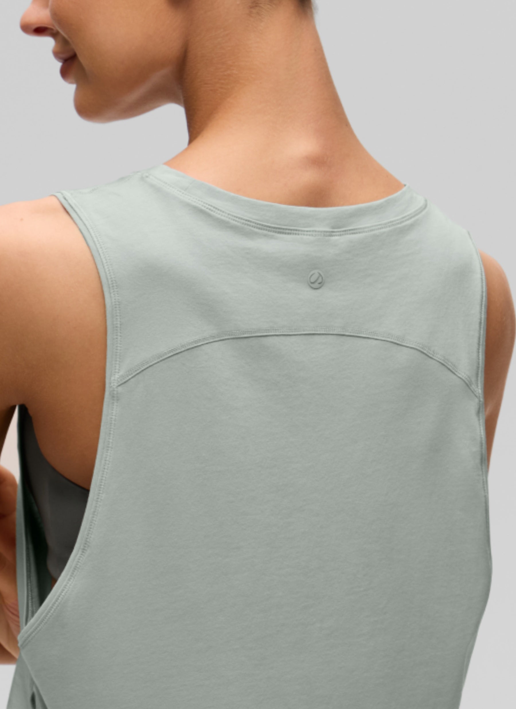 CRZ YOGA Damen Ärmelloses Sport Tank Top Leichte Fitness Crop Top Jade Gray