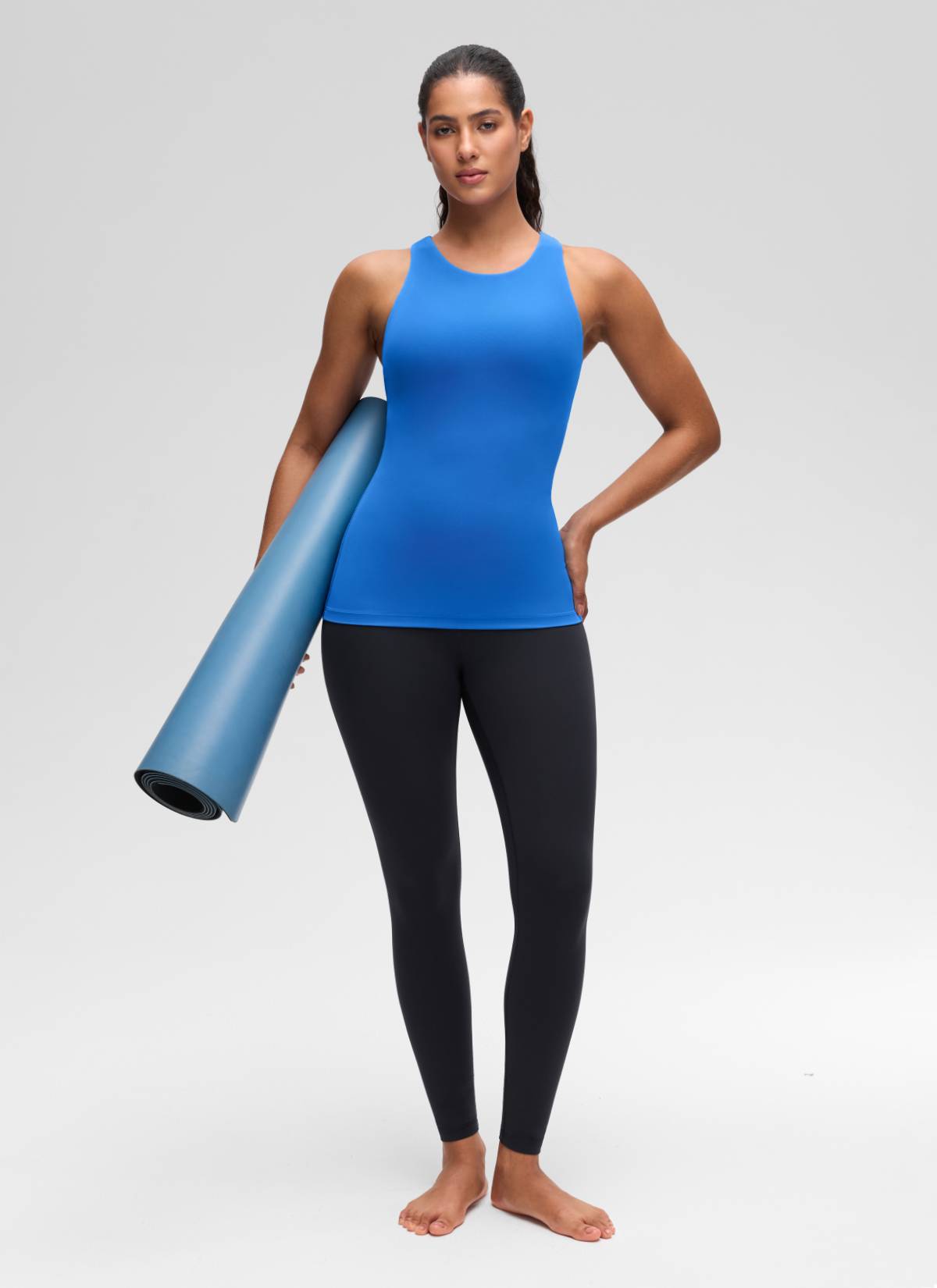 CRZ YOGA Damen Butterluxe Hüftlanges Racerback Gepolstert Tank Top Funkelndes Blau