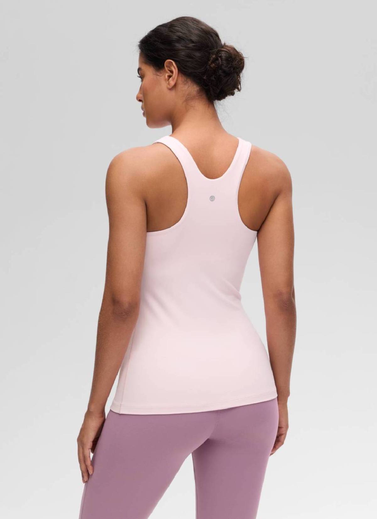 CRZ YOGA Damen Butterluxe Hüftlanges Racerback Gepolstert Tank Top Erdbeerrosa