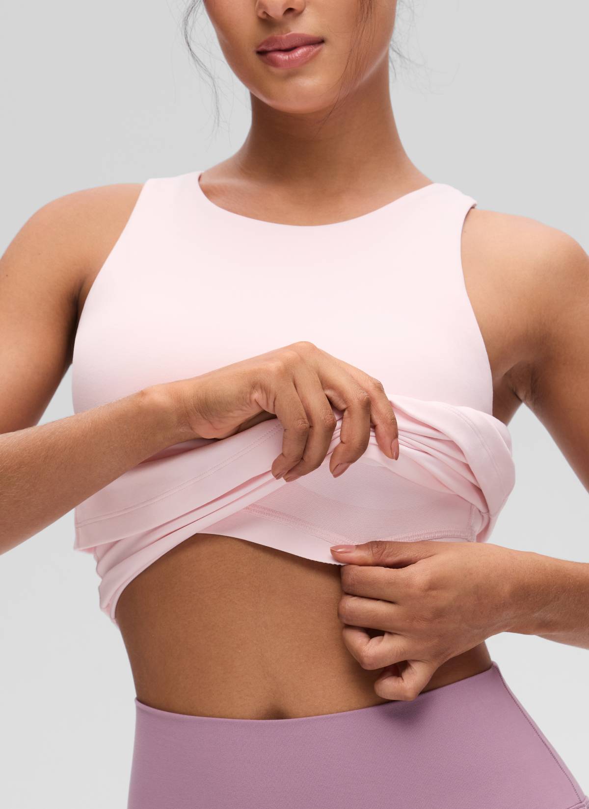 CRZ YOGA Damen Butterluxe Hüftlanges Racerback Gepolstert Tank Top Erdbeerrosa