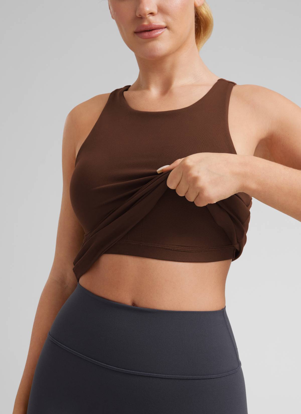 CRZ YOGA Damen Butterluxe Hüftlanges Racerback Gepolstert Tank Top Lava Braun